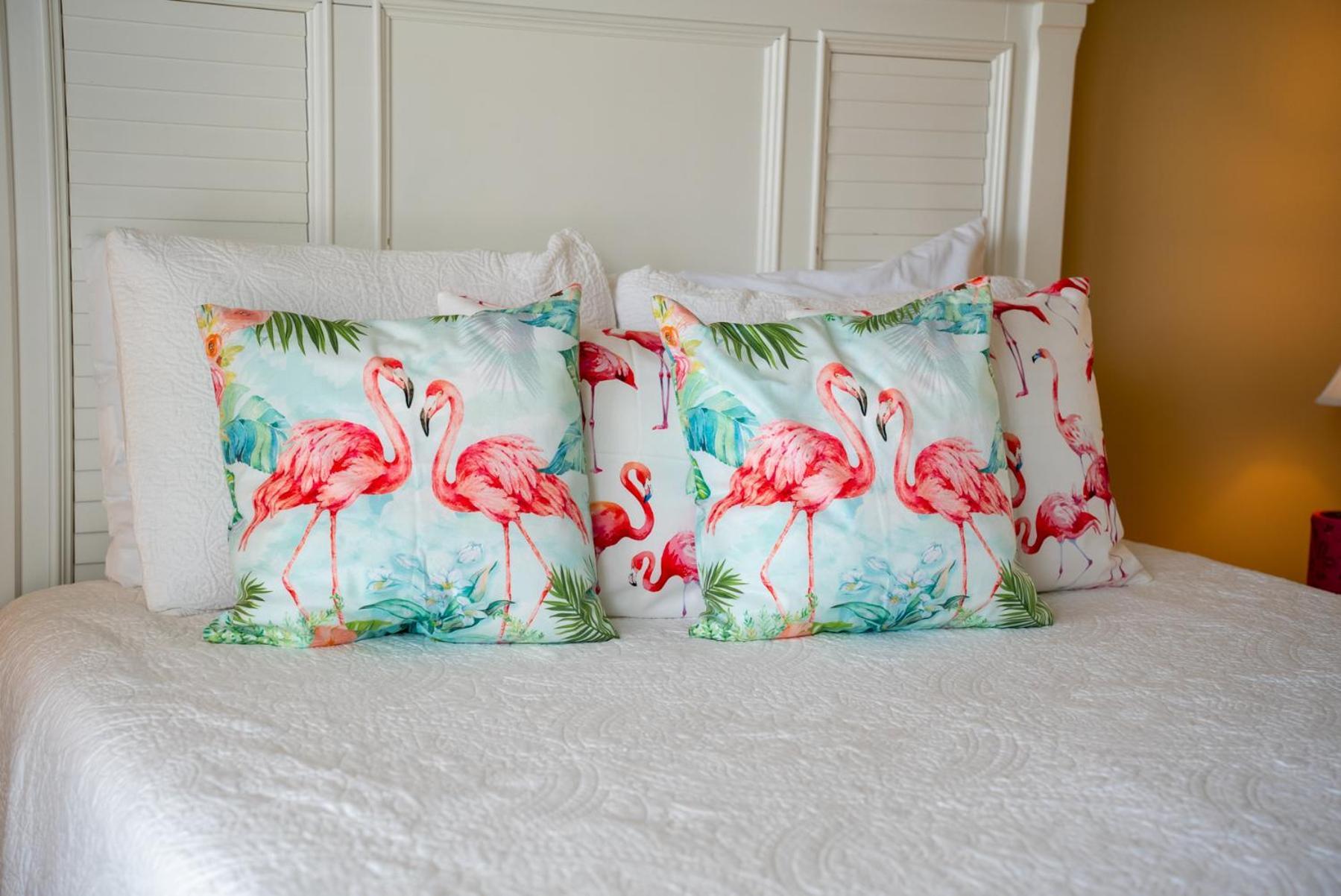 Spring Special, Lux 4br House Sleeps 12, Pool, Elevator, King Bed Villa