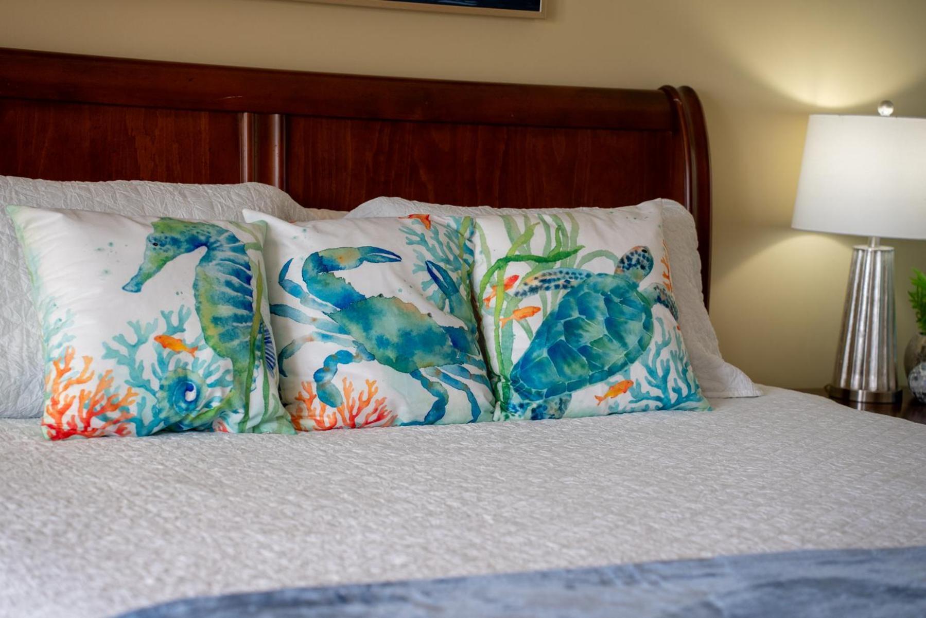 Spring Special, Lux 4br House Sleeps 12, Pool, Elevator, King Bed * Panama City Beach
