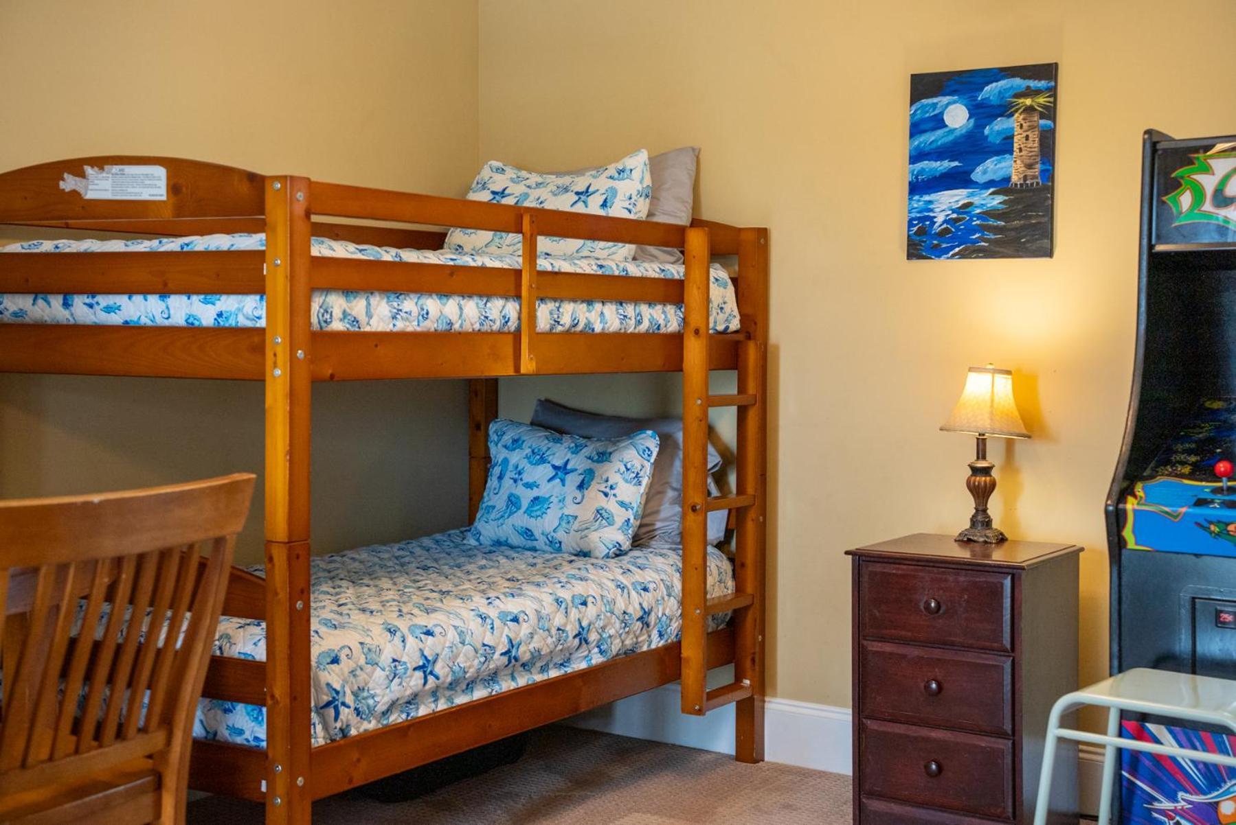 Spring Special, Lux 4br House Sleeps 12, Pool, Elevator, King Bed Villa *