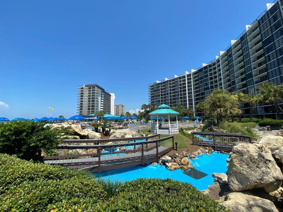 Quiet-relaxing-modern-sleeps 8 Walk To The Beach! * Panama City Beach