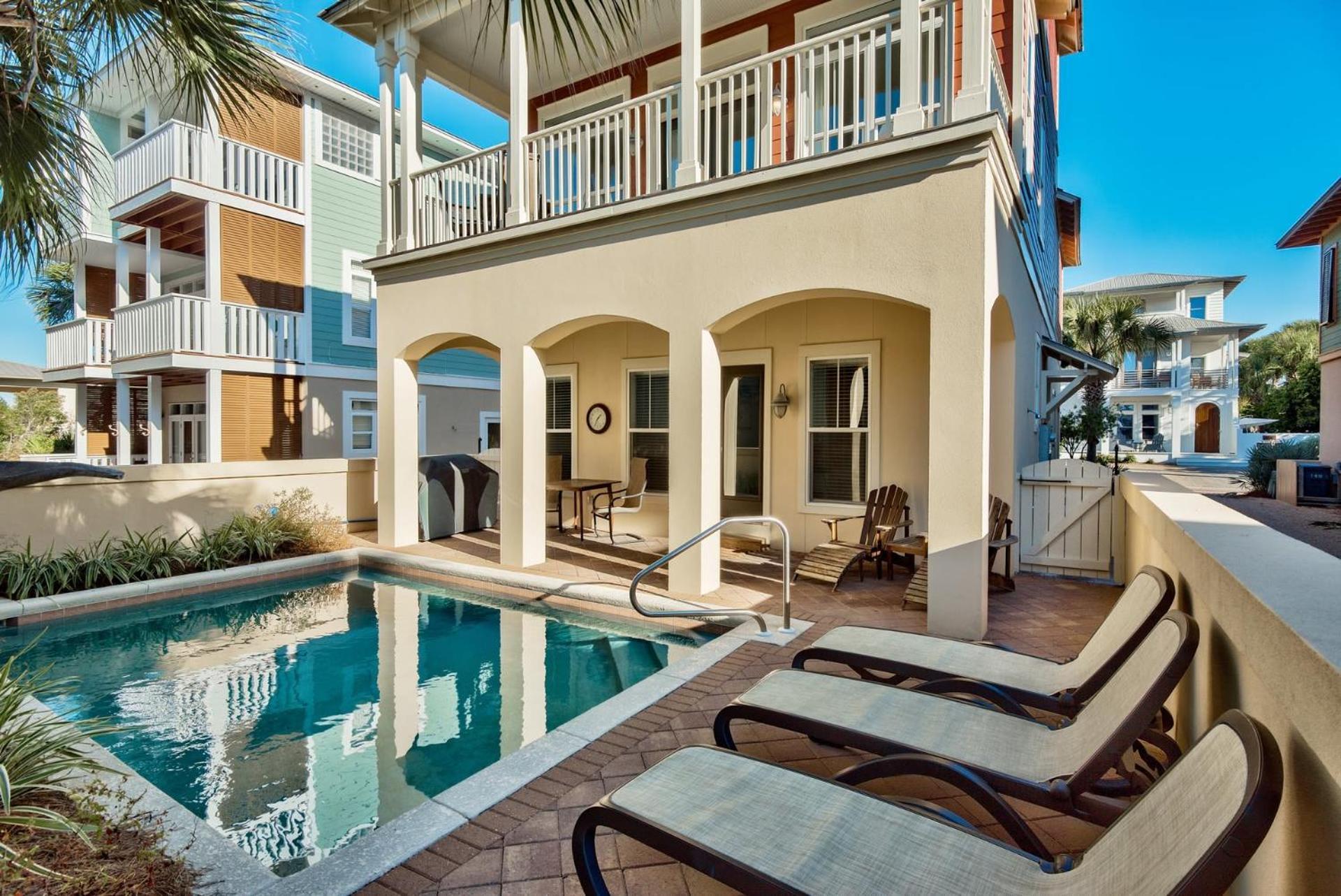 House With Heated Pool 100 Steps From Holiday home
