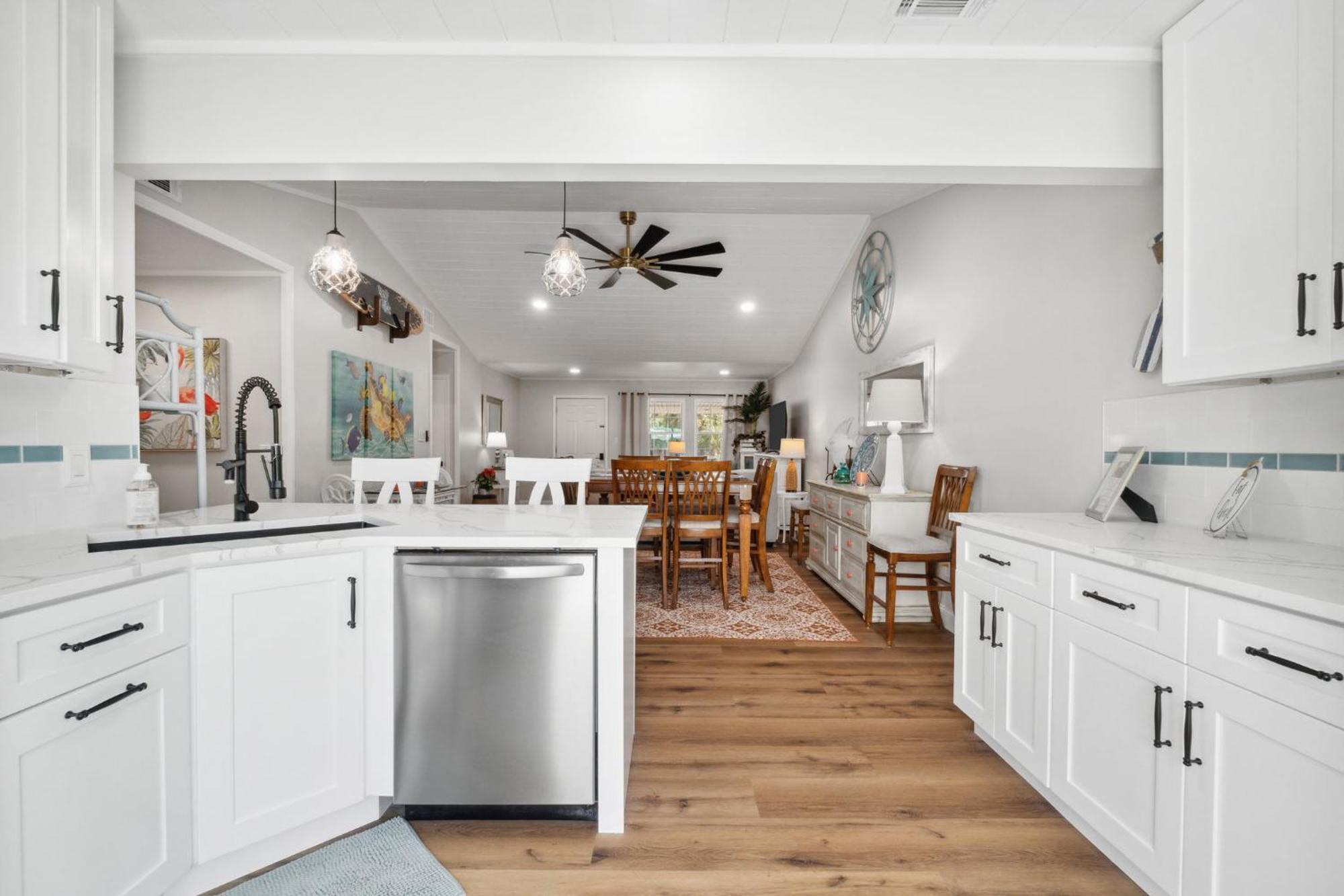 Waterscape At 3900 Quarts St By Nautical * Panama City Beach