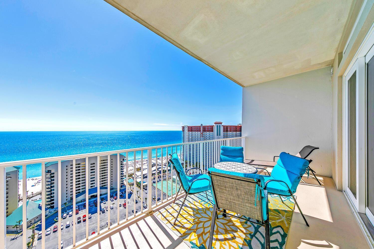 Apartment Laketown Wharf 2017