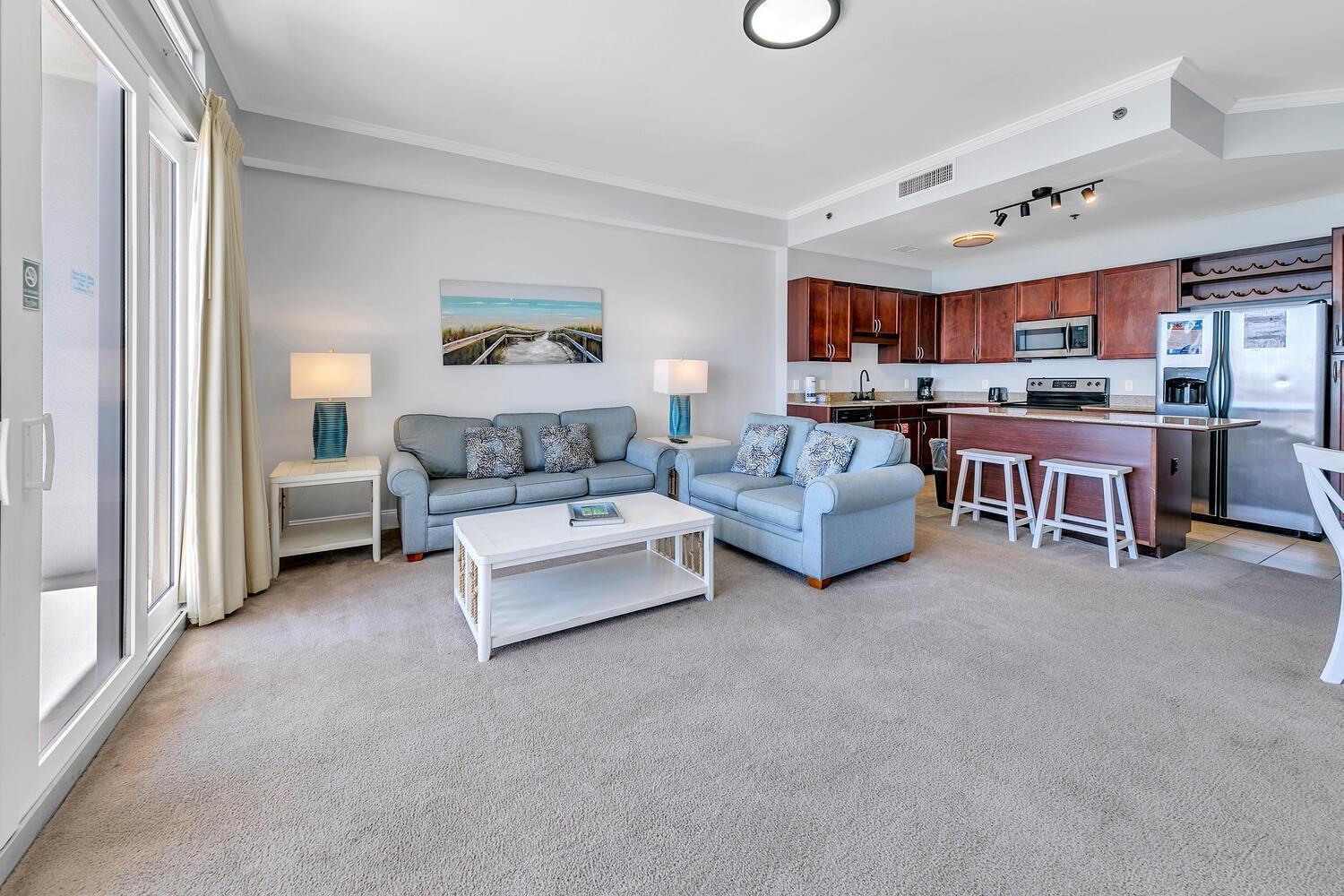 Apartment Laketown Wharf 2013 *