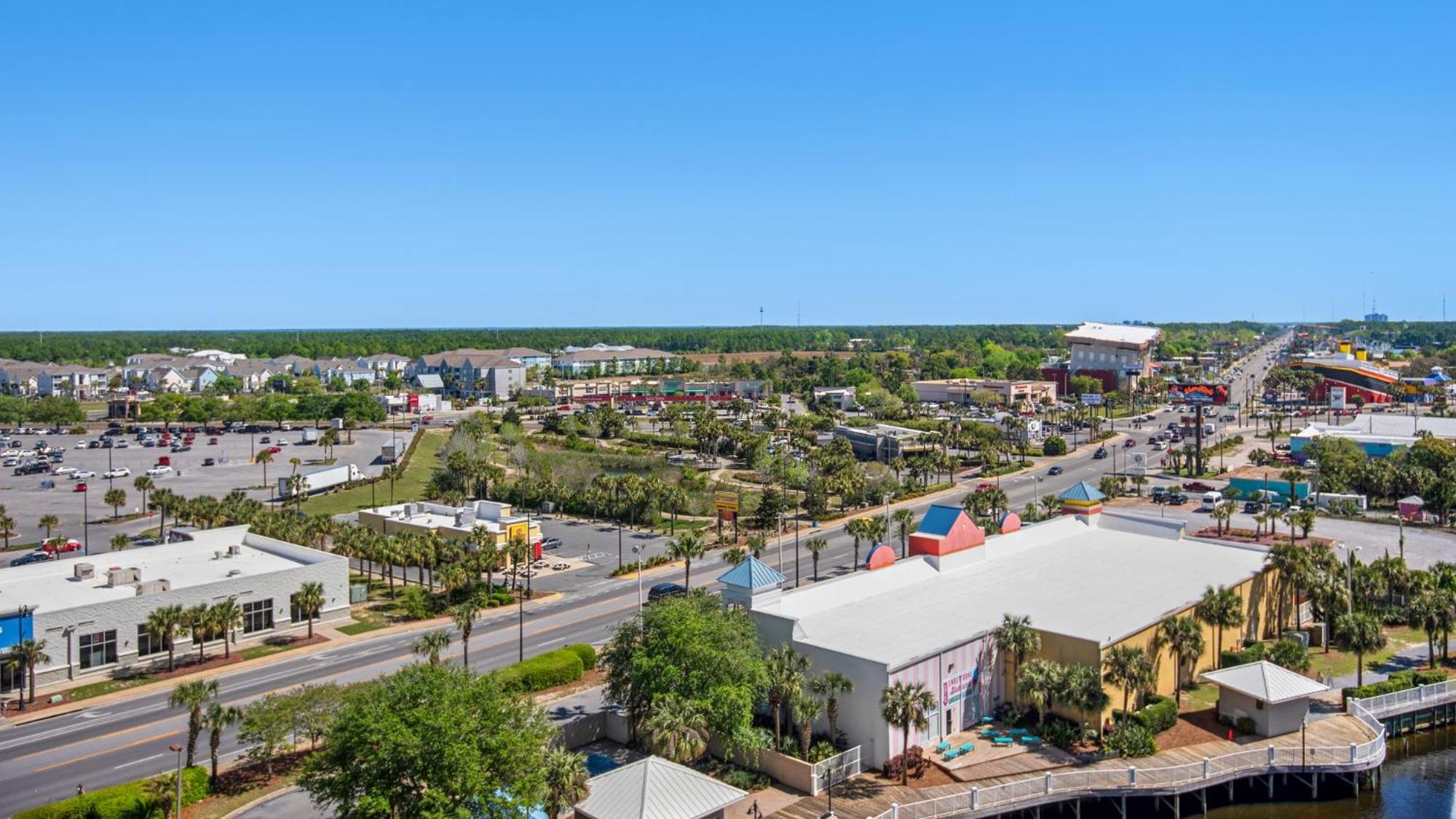 Laketown Wharf 933! Beautiful 3 Bd, Great Amenities, And Great Location * Panama City Beach