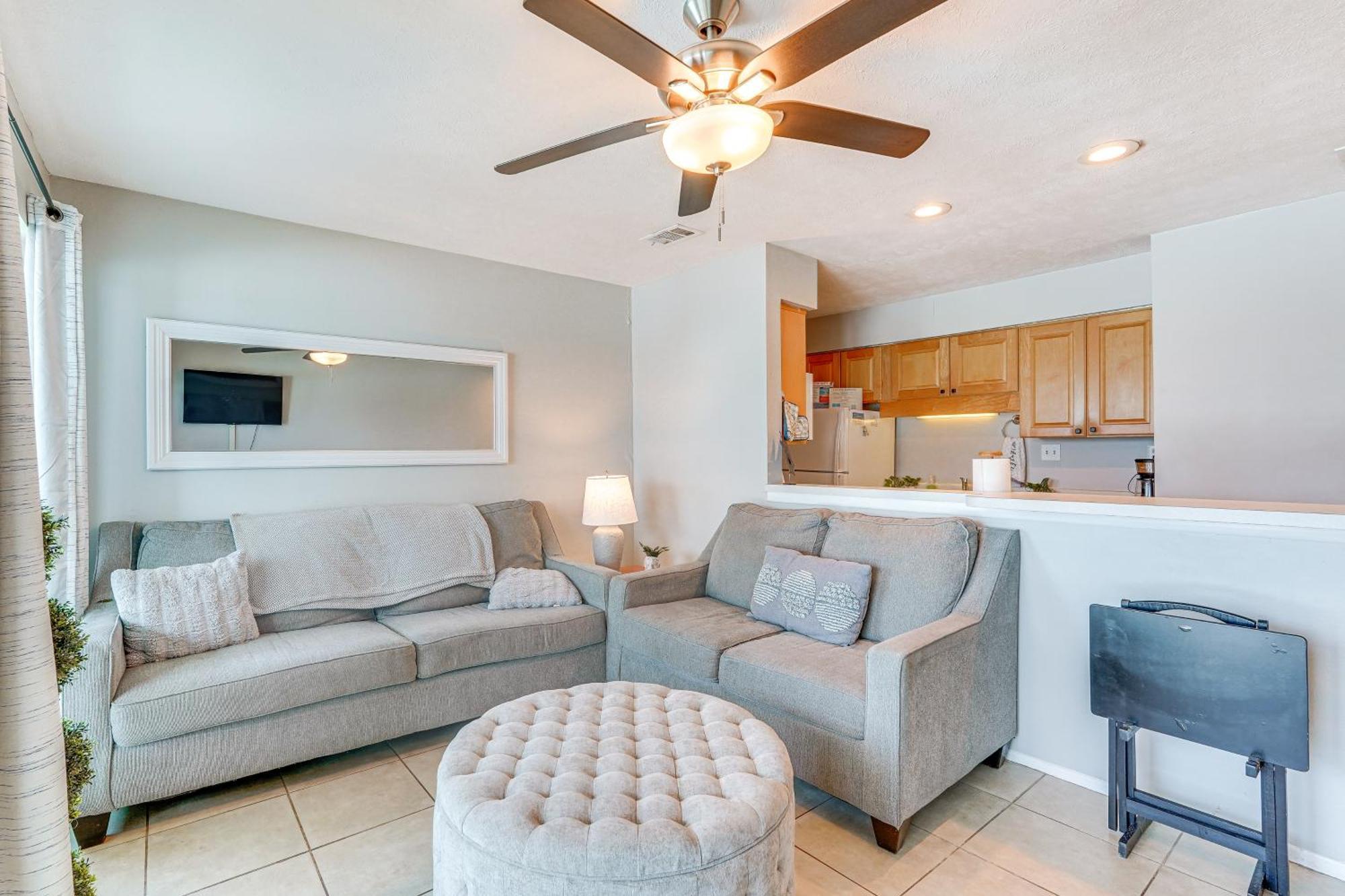 Oceanfront Panama With Balcony! Apartment *