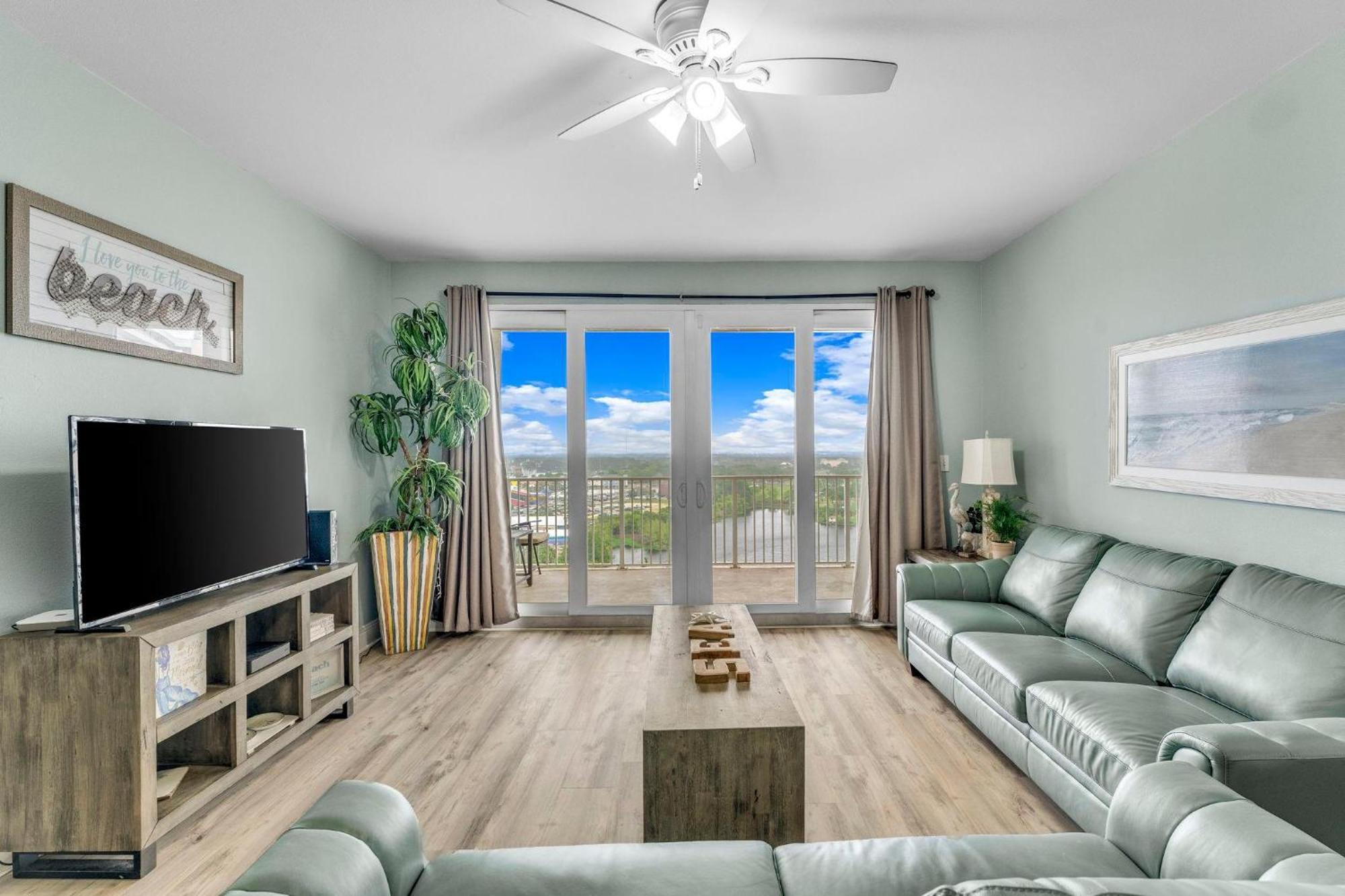 Apartment Laketown Wharf 1331 *