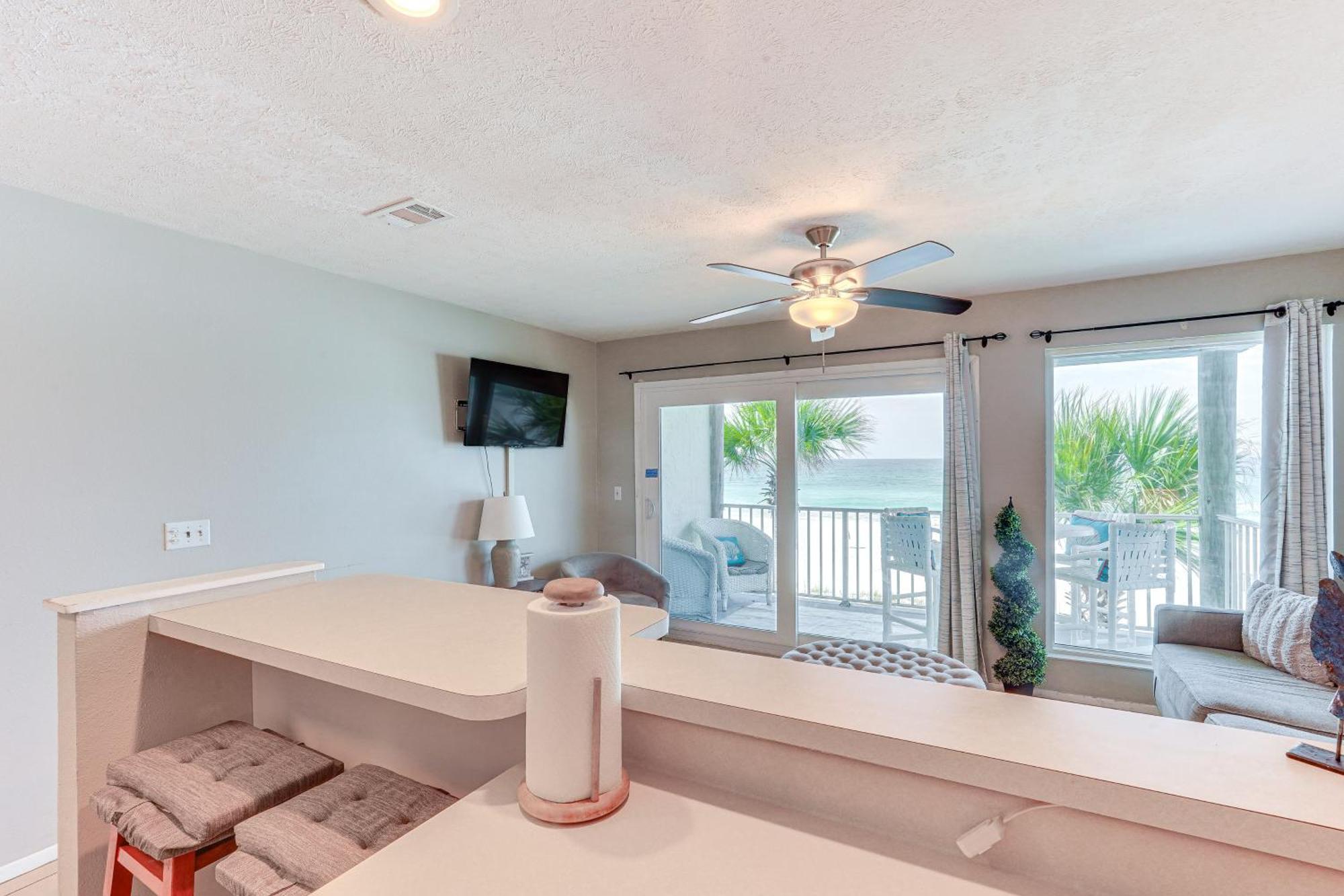 Oceanfront Panama With Balcony! * Panama City Beach