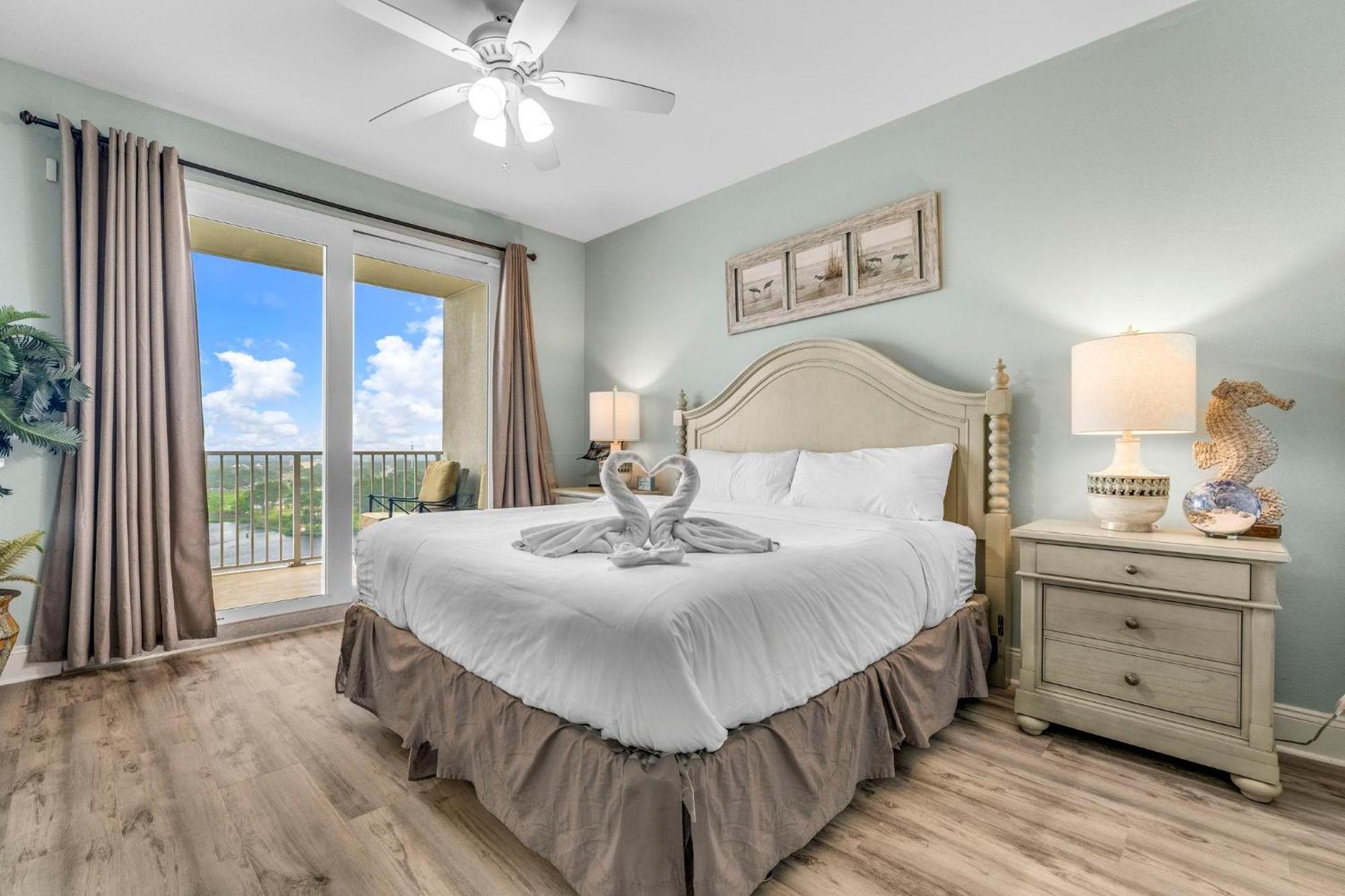 Apartment Laketown Wharf 1331 Panama City Beach