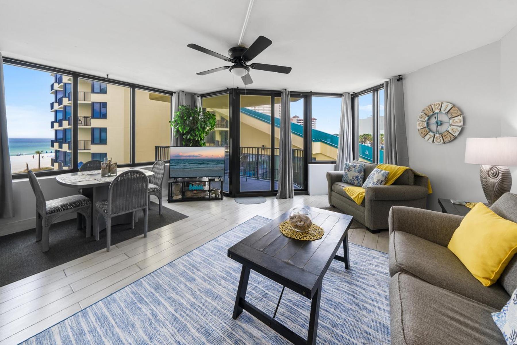 Apartment Spring Special! Renovated - On The Beach! Panama City Beach