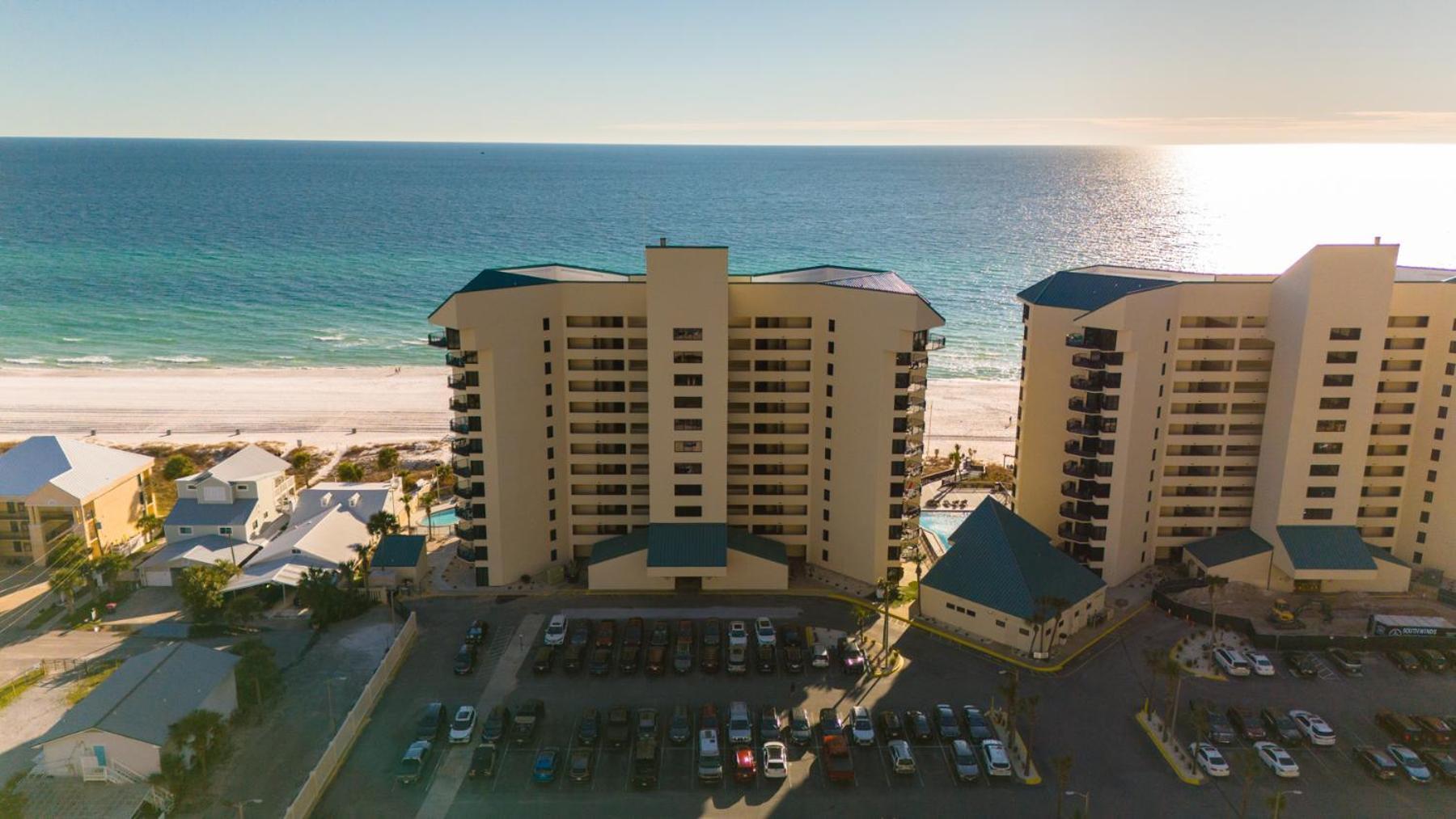 Spring Special! Renovated - On The Beach! Apartment Panama City Beach