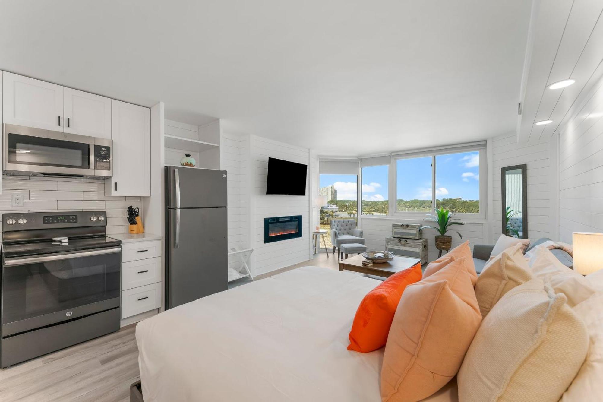 Of The Gulf 622 Front Renovated Like New Holiday home Panama City Beach