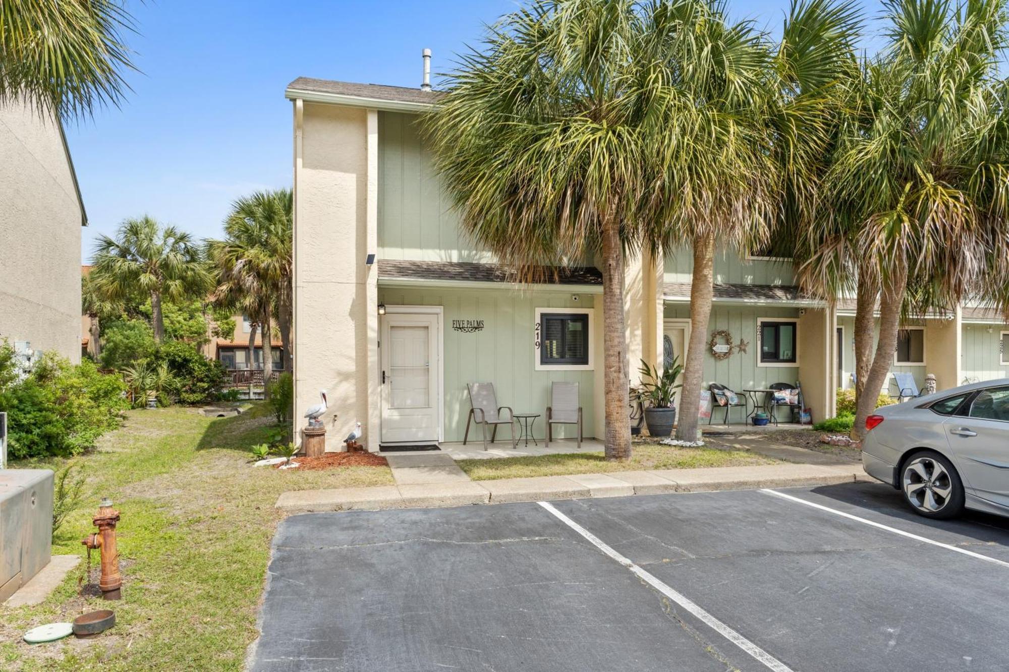 Holiday home Gulf Highlands 219 By Book That
