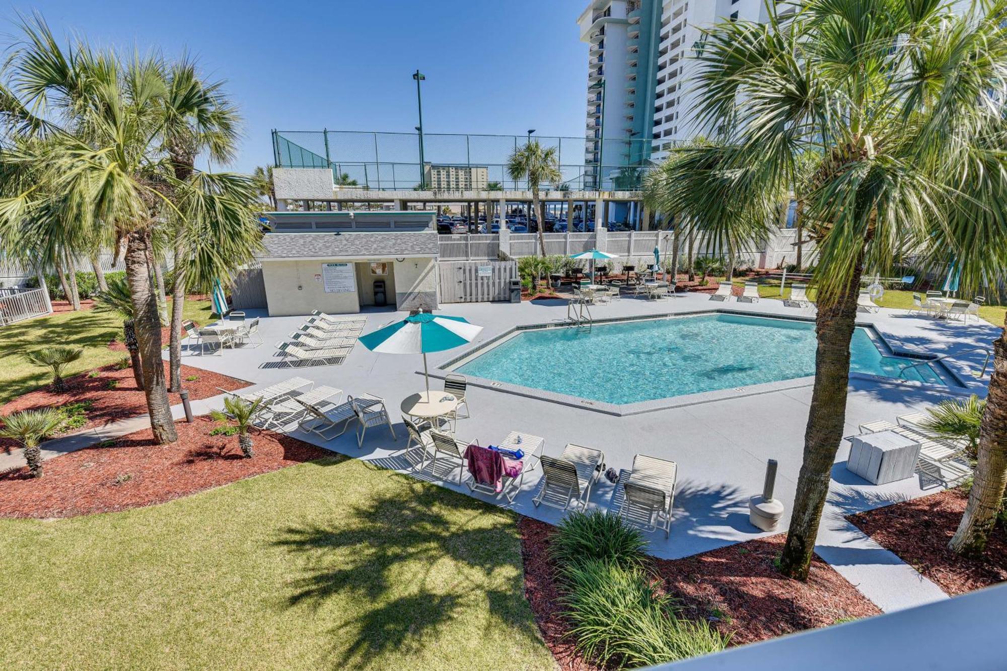 Panama With Pool And Access! Apartment