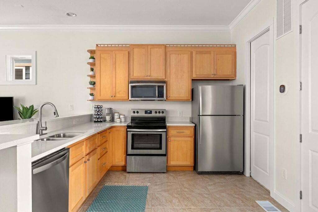Modern Haues 4 Min Walk To W/ Pool Bbq * Panama City Beach