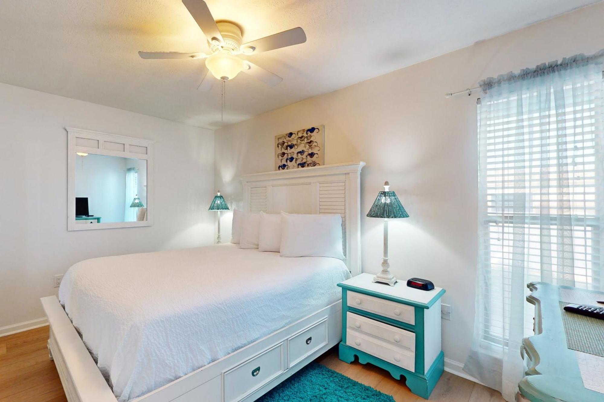 Endless Summer F2 Apartment