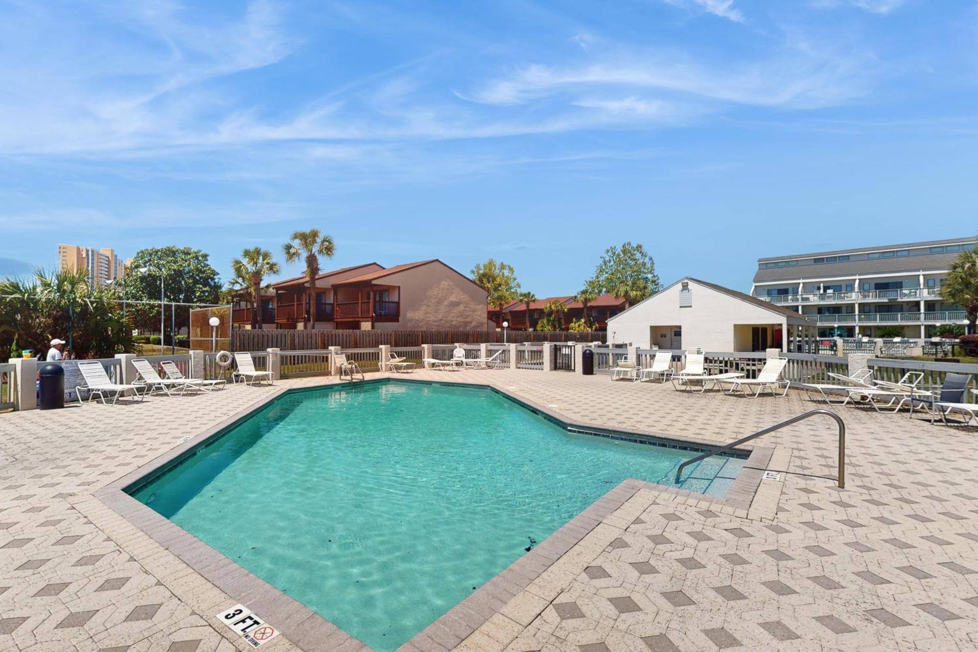 Endless Summer F2 Apartment *