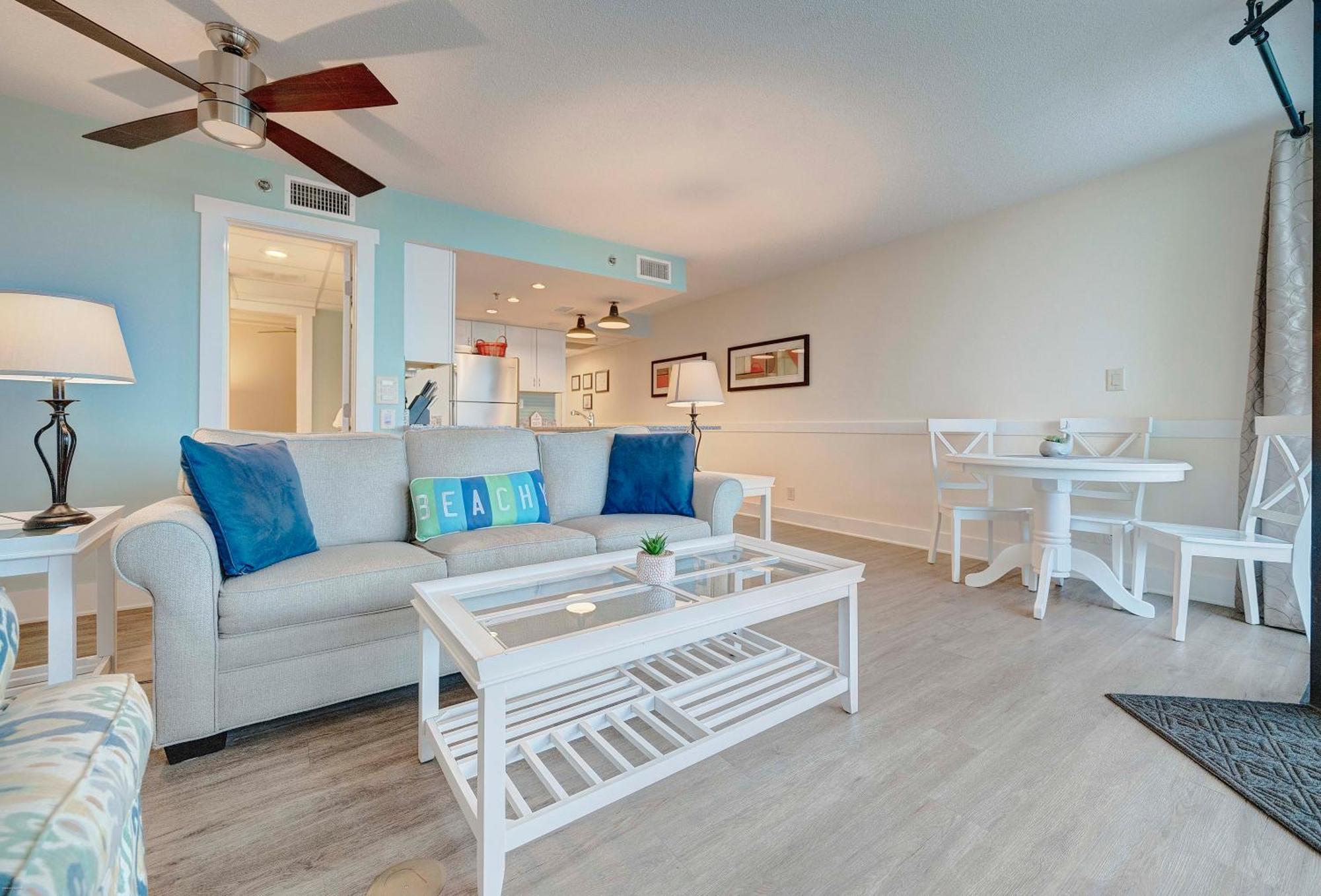 Sunbird Resort! Ground-floor Renovated Condo! Free Chairs! By Dolce Getaways Pcb Apartment *