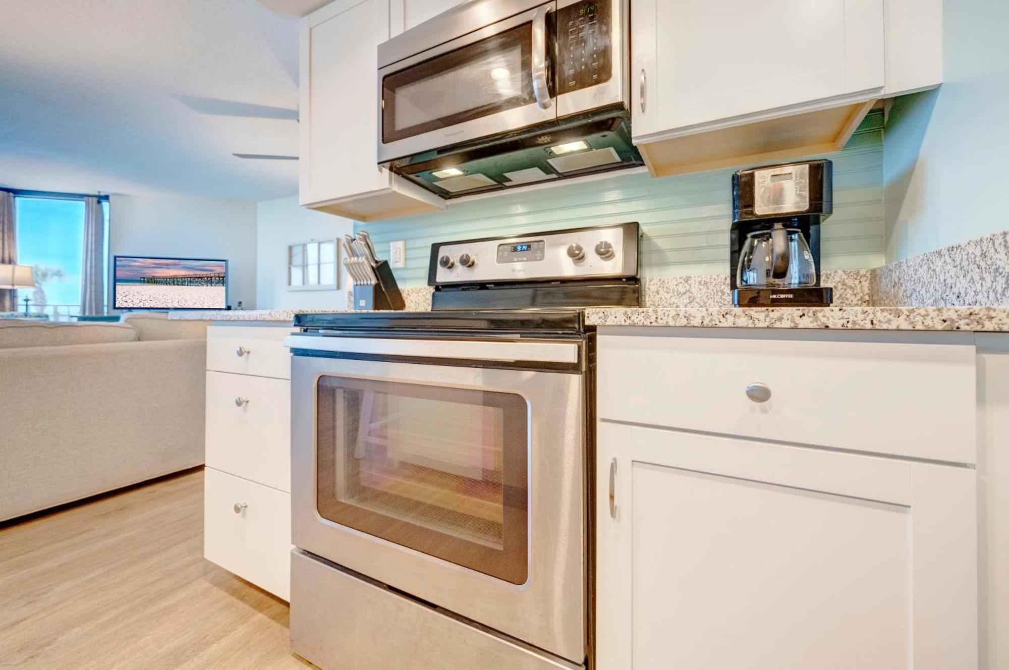 Apartment Sunbird Resort! Ground-floor Renovated Condo! Free Chairs! By Dolce Getaways Pcb