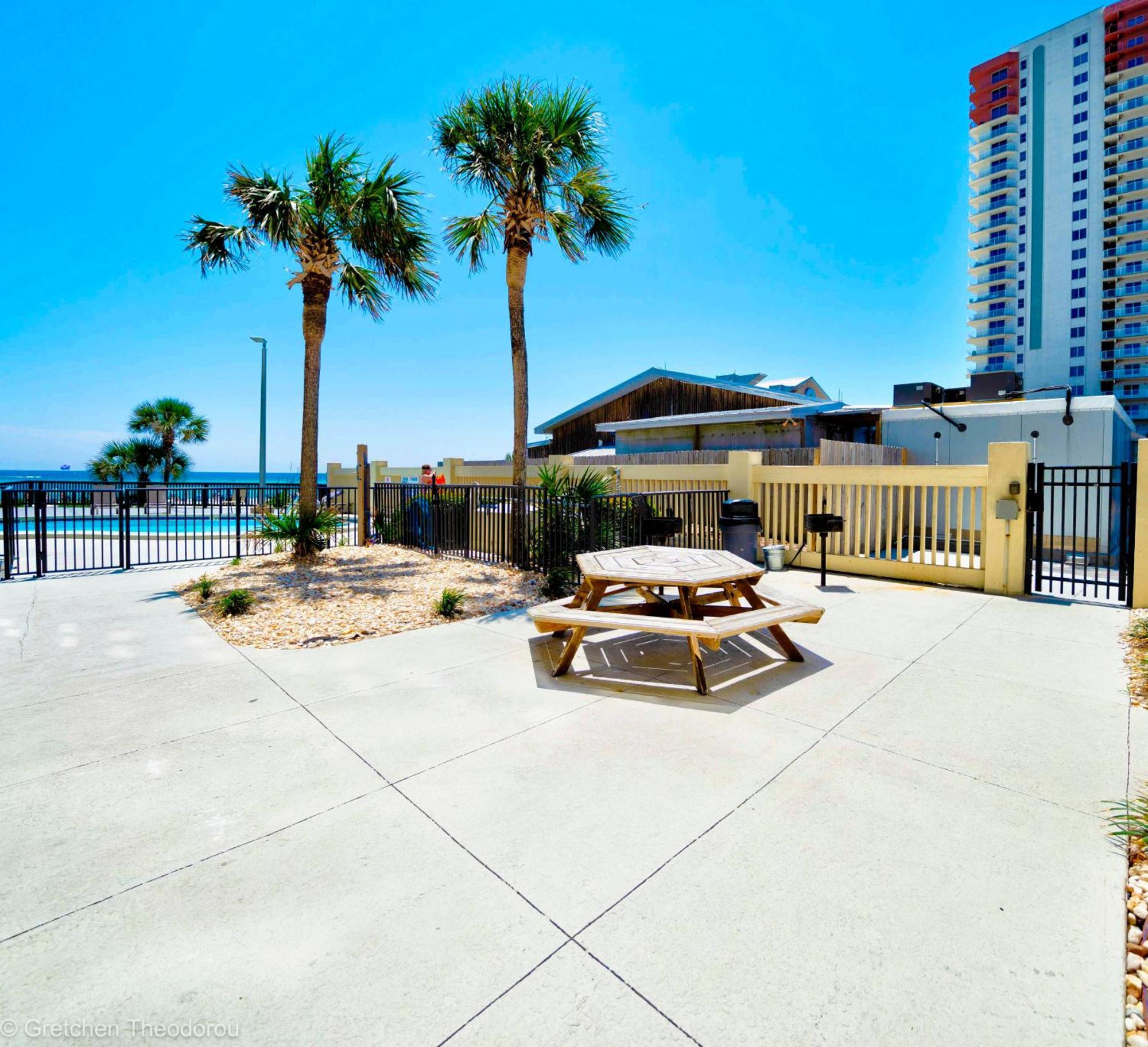 Sunbird Resort! Ground-floor Renovated Condo! Free Chairs! By Dolce Getaways Pcb * Panama City Beach