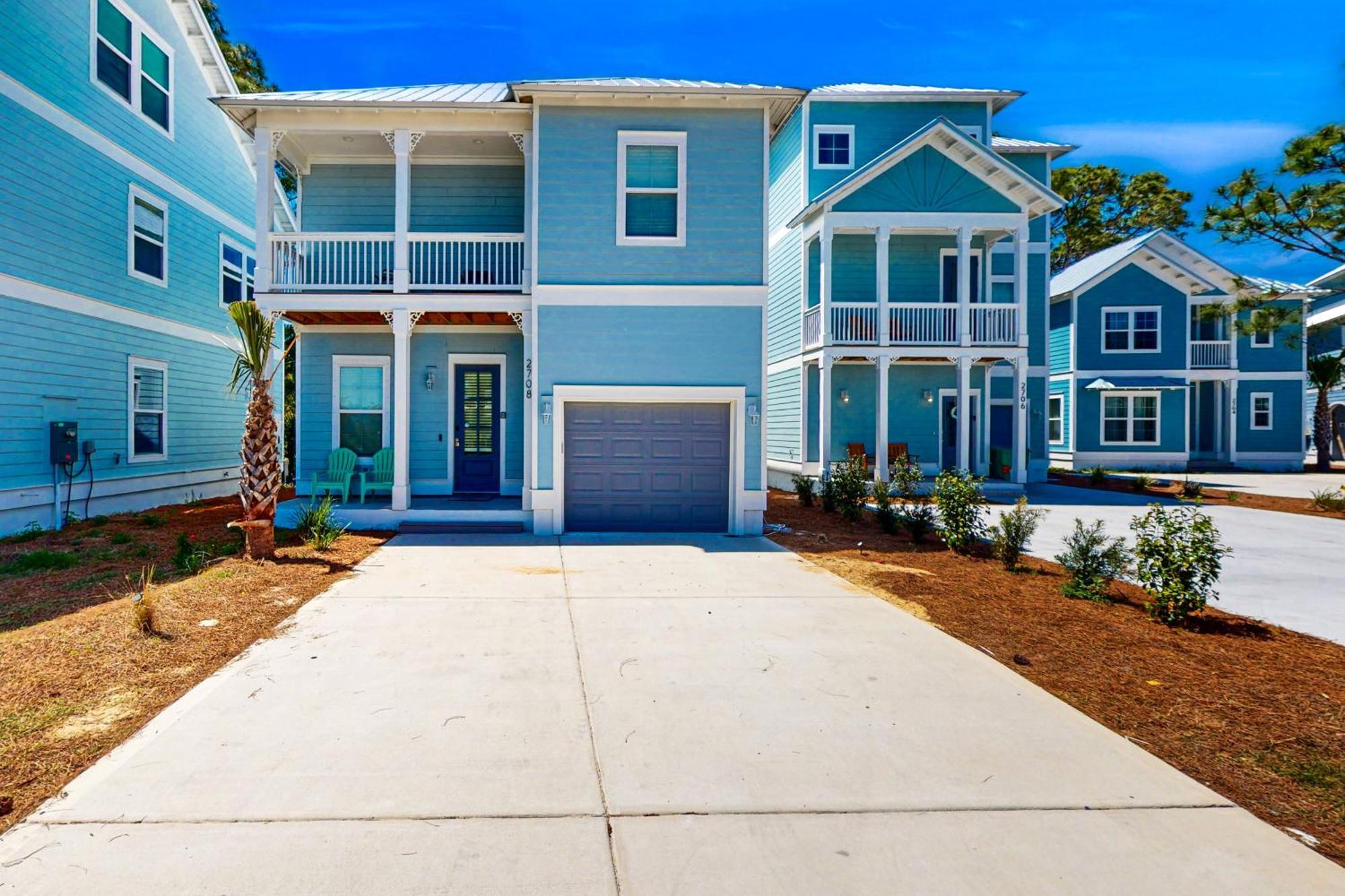 Lagoon Luxury Panama City Beach
