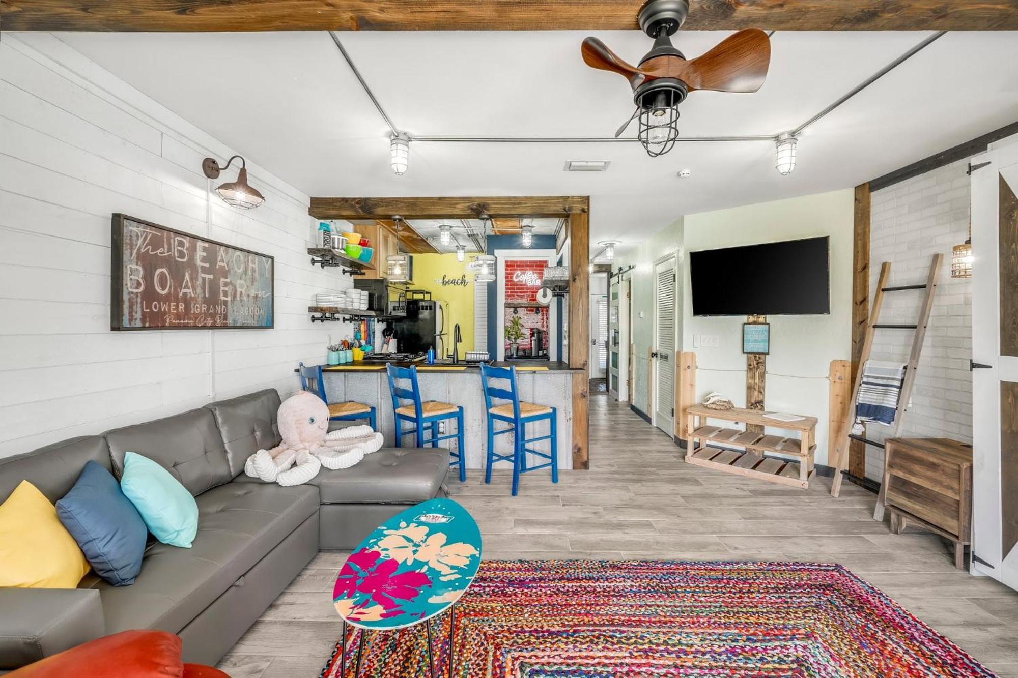 Holiday home The Beachy Boater At St Thomas Square #305 By Nautical Panama City Beach