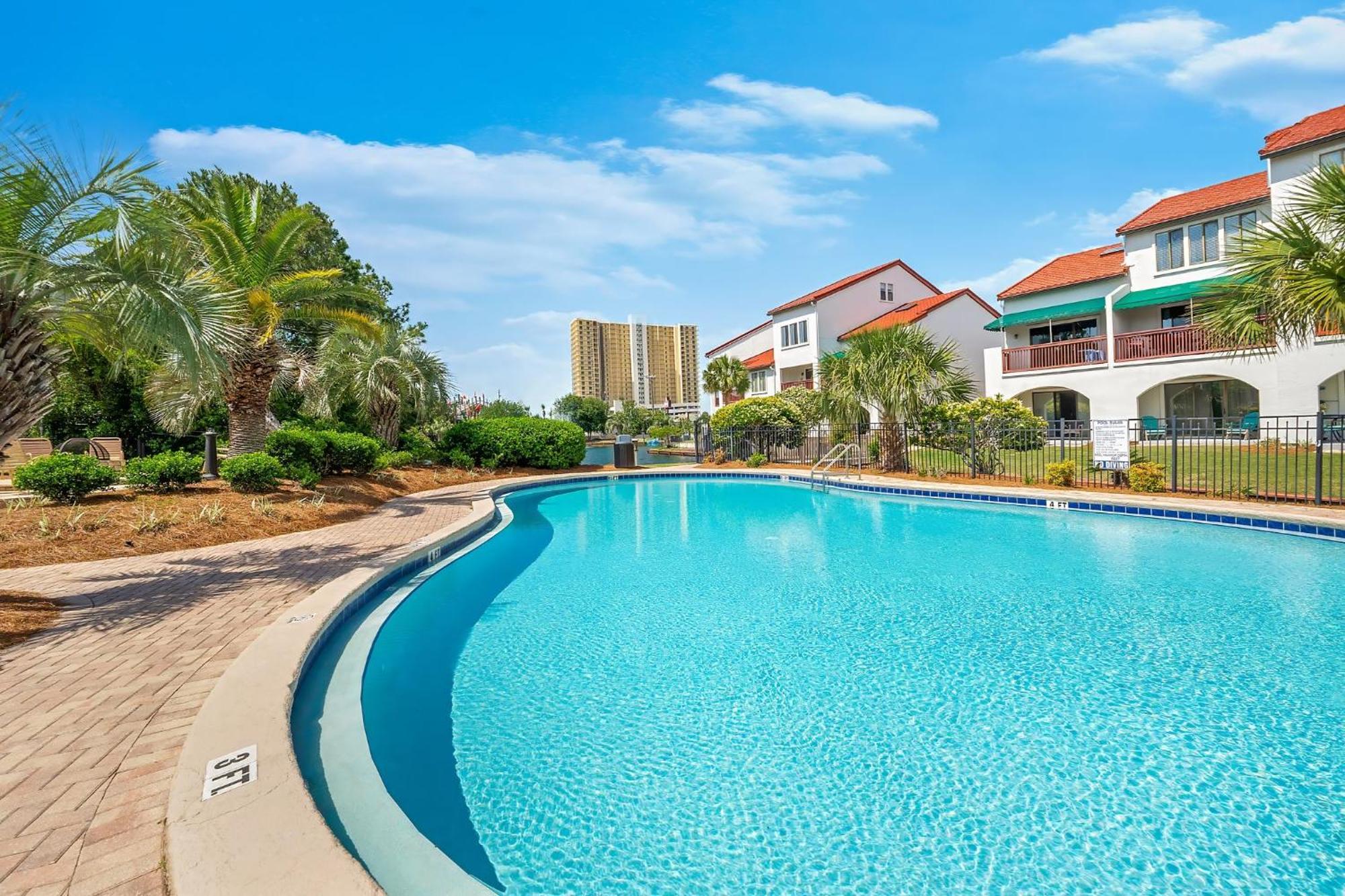 Holiday home The Beachy Boater At St Thomas Square #305 By Nautical *