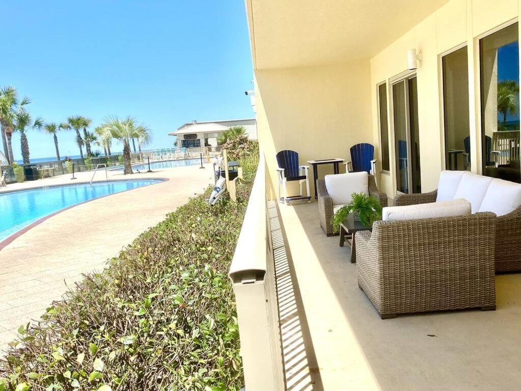 Apartment Wonderful Tropical With And Fitness Center Access - Unit 0102 *