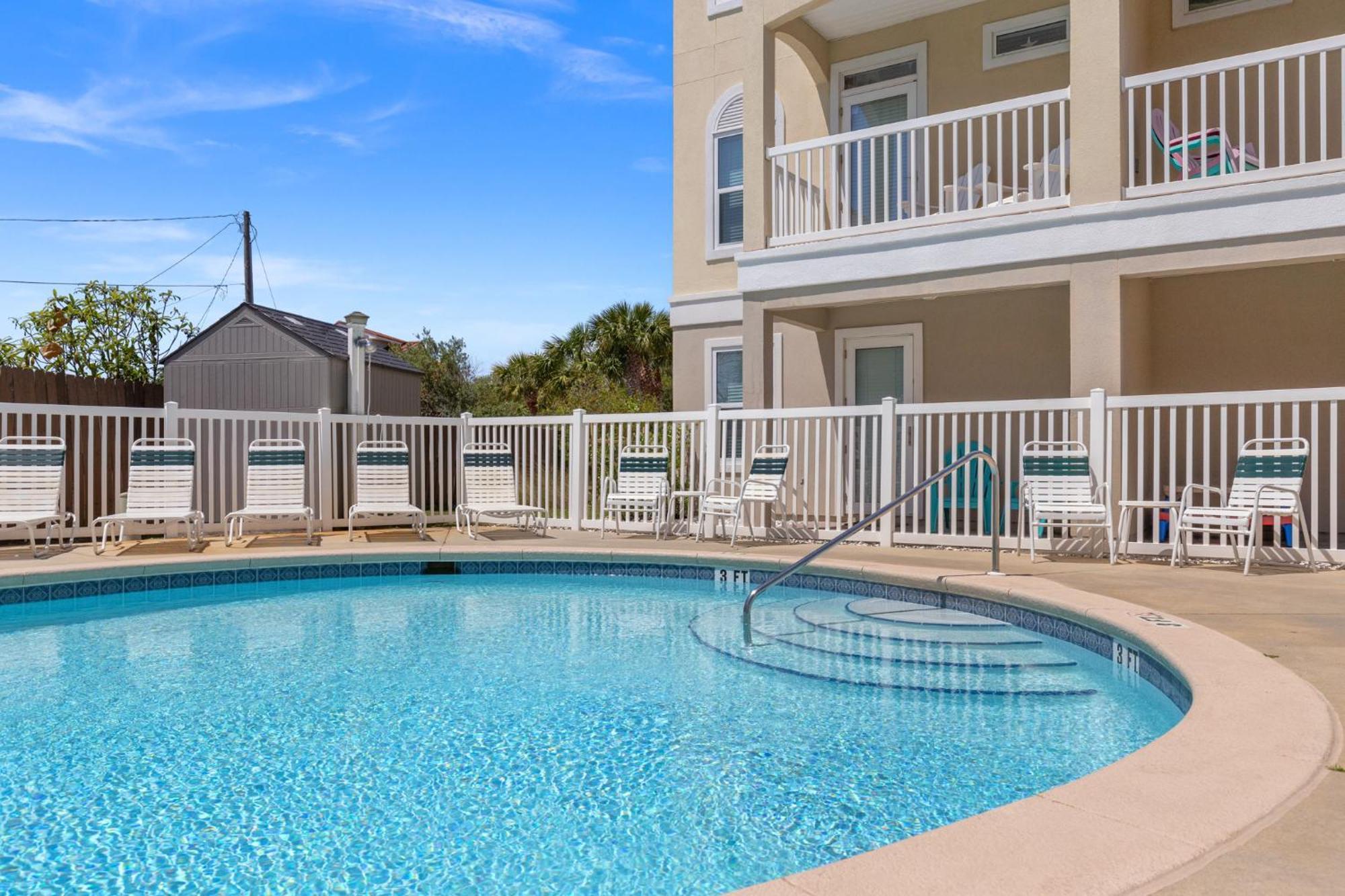 22460 Front Rd - Sunshine House Panama City Beach