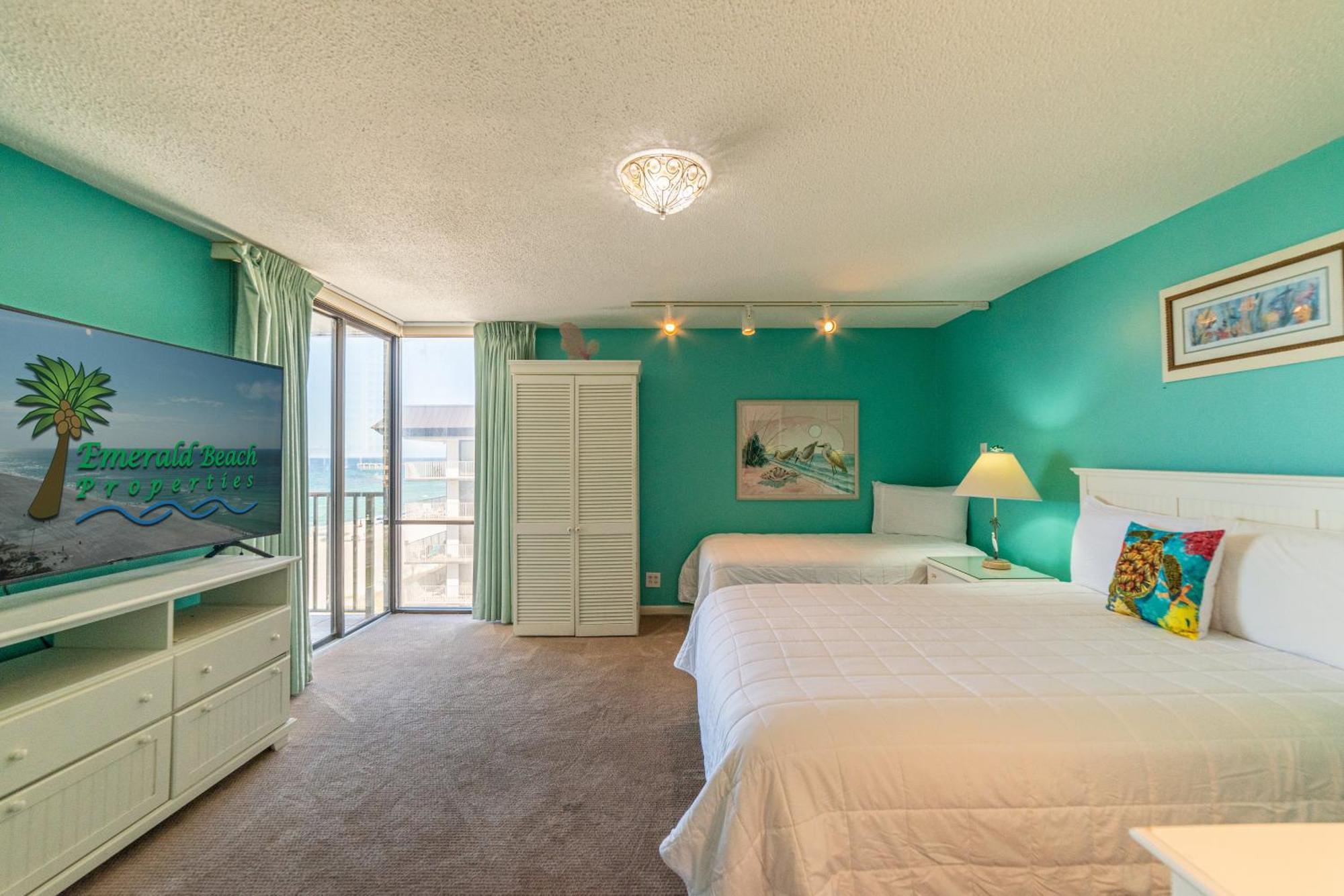Edgewater L608 'turquoise Turtle'