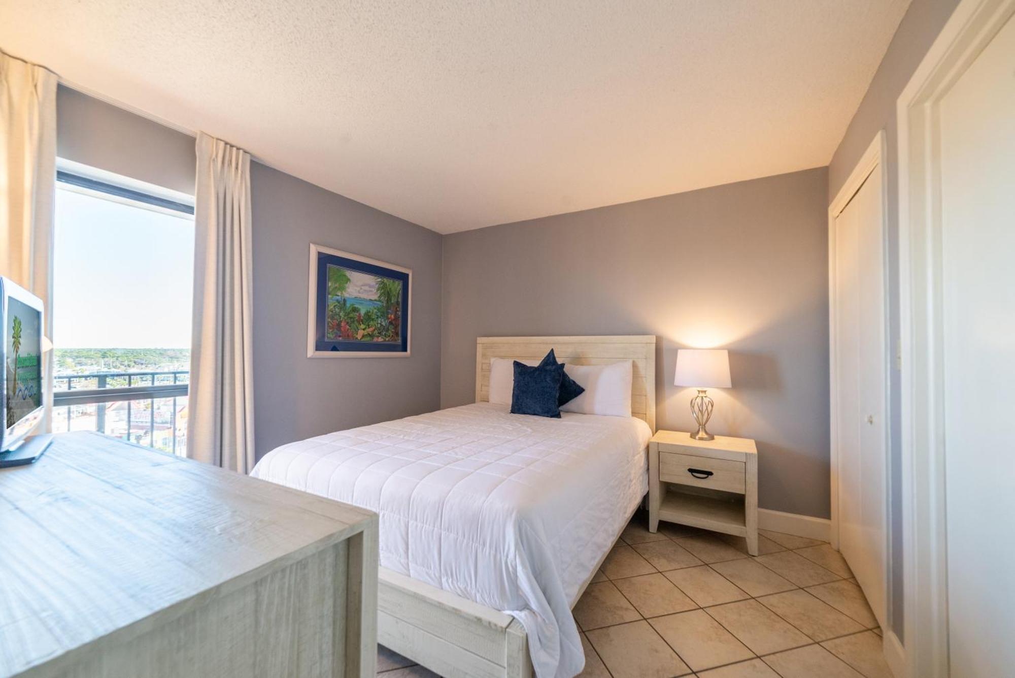 Edgewater 1-0905 'hello Sunshine' Holiday home