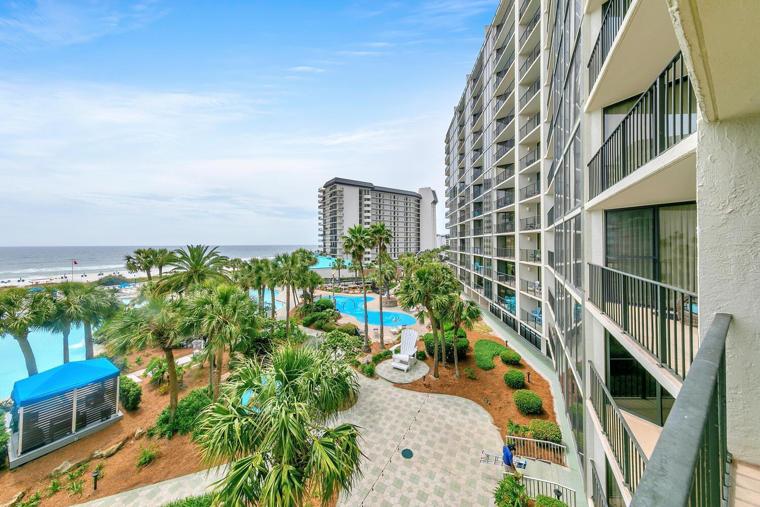 Holiday home Edgewater Tower 1-305 *
