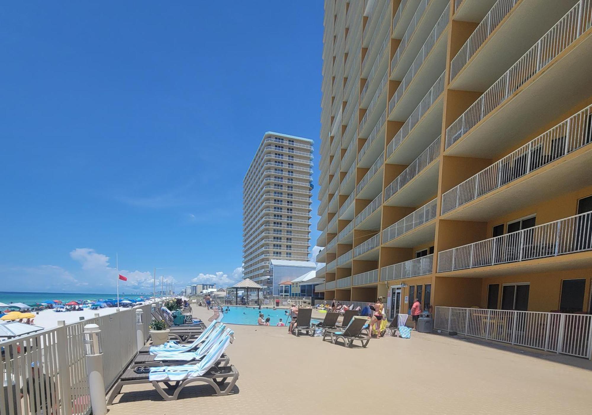 Treasure Island 2004 'pineapple Paradise' * Panama City Beach