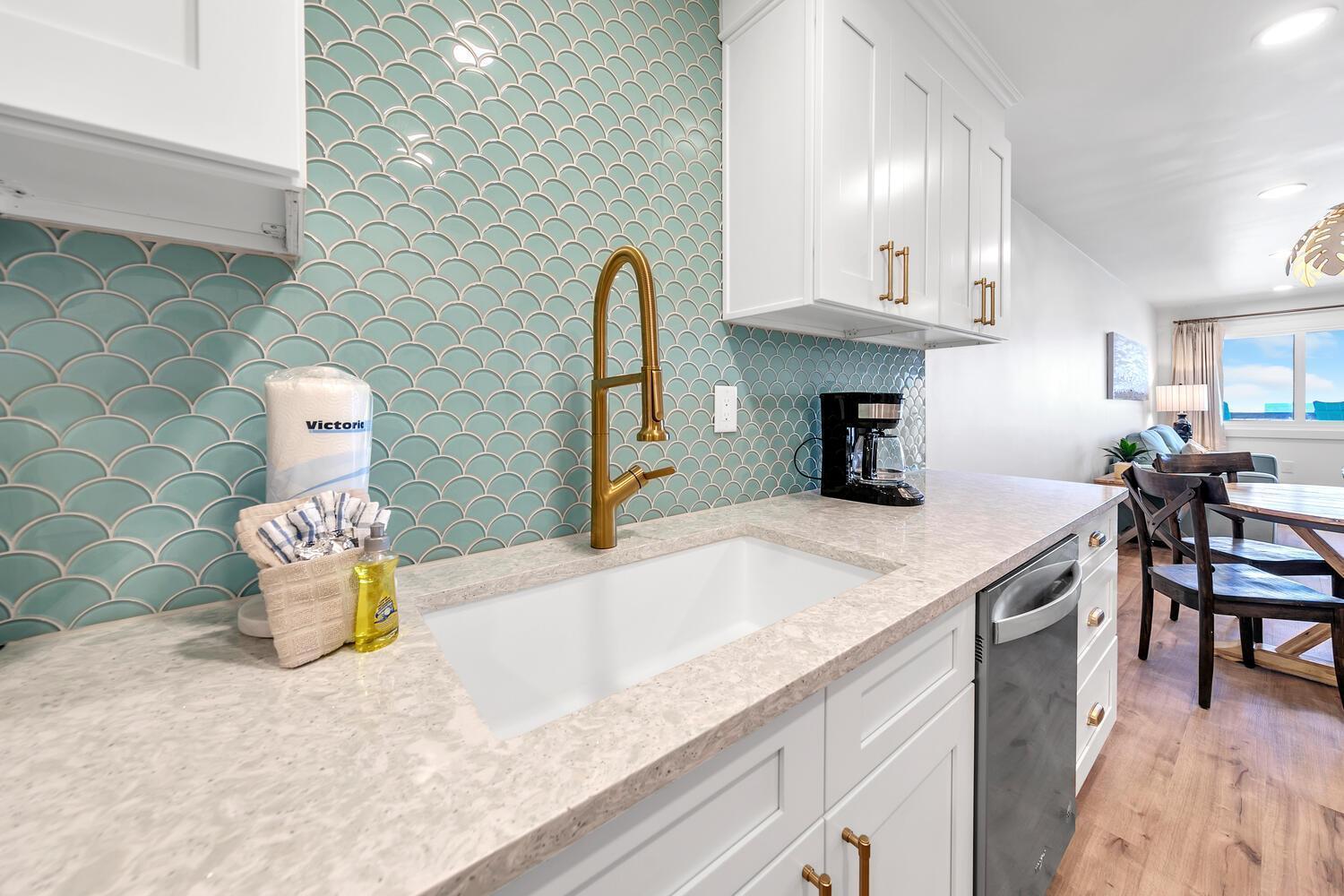 Pinnacle Port B3-408-emerald Pearl