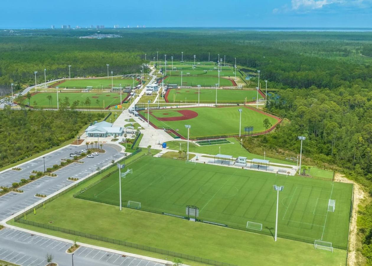 Ocean Reef 808 Holiday home