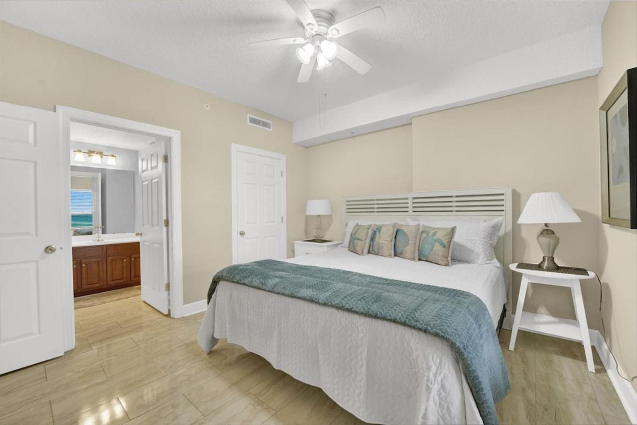 Ocean Reef 808 Holiday home *