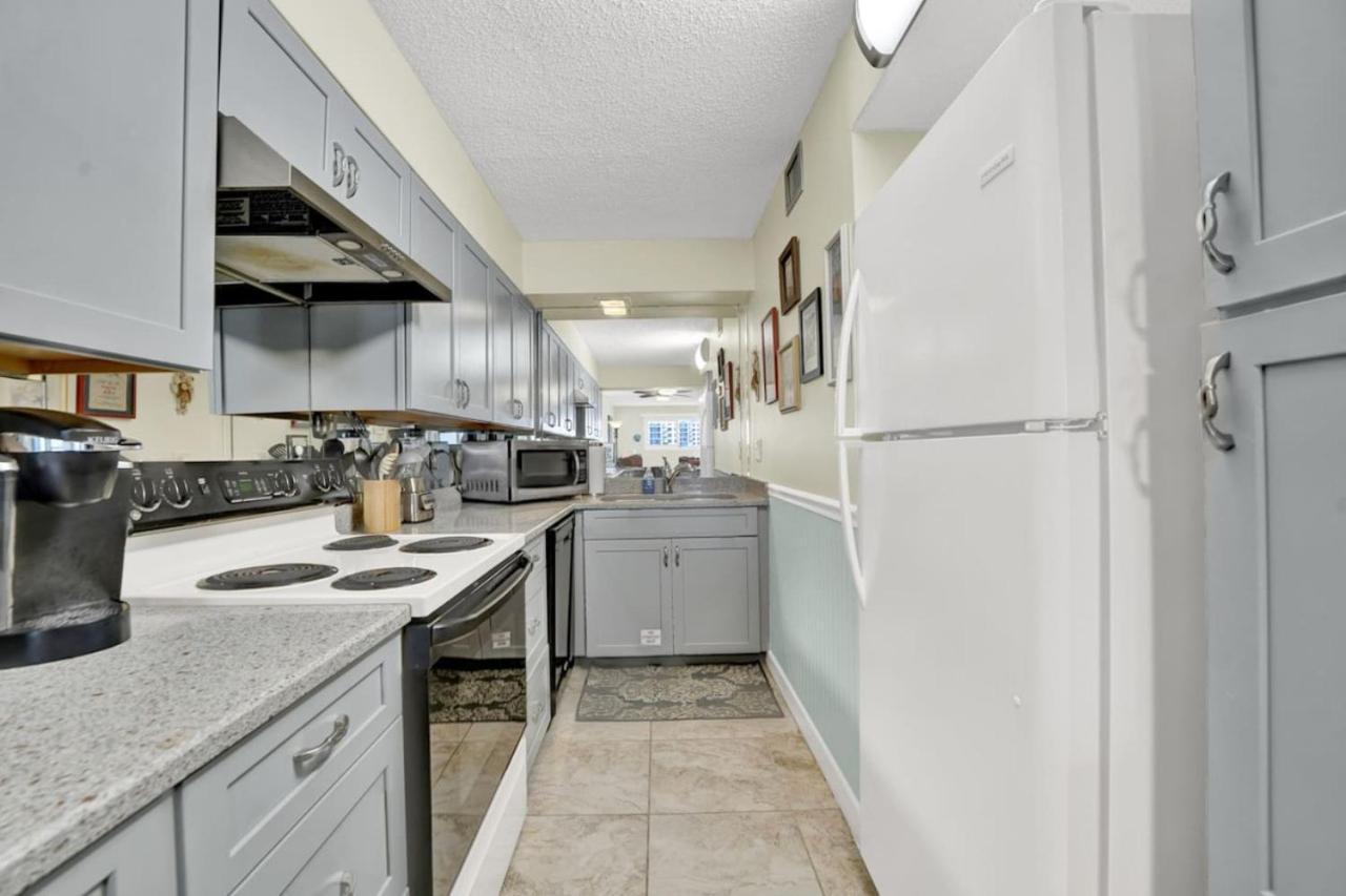 Regency Towers 404 Holiday home *