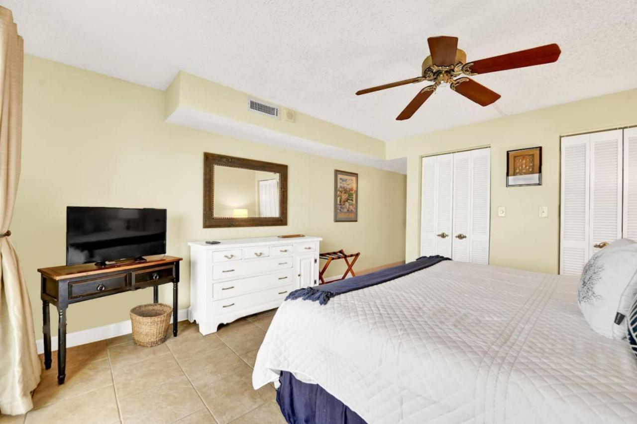 Regency Towers 404 Holiday home