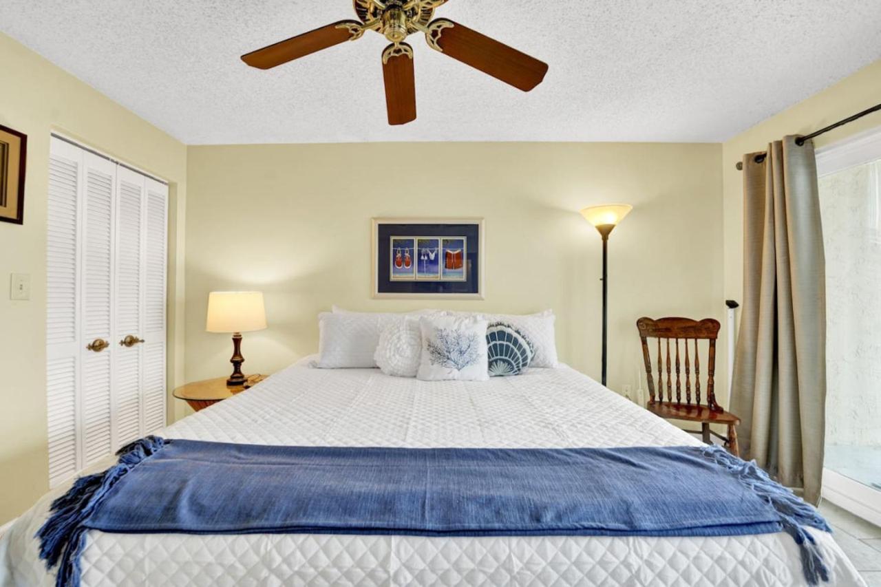 Holiday home Regency Towers 404