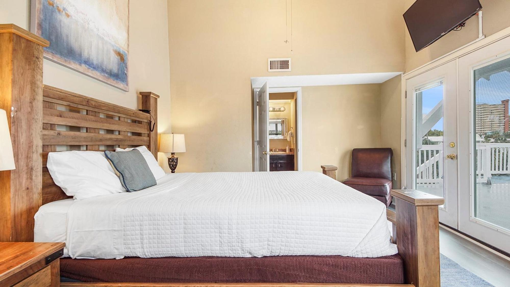 Beachlife Unit Abc Getaway Sleeps 34 * Panama City Beach