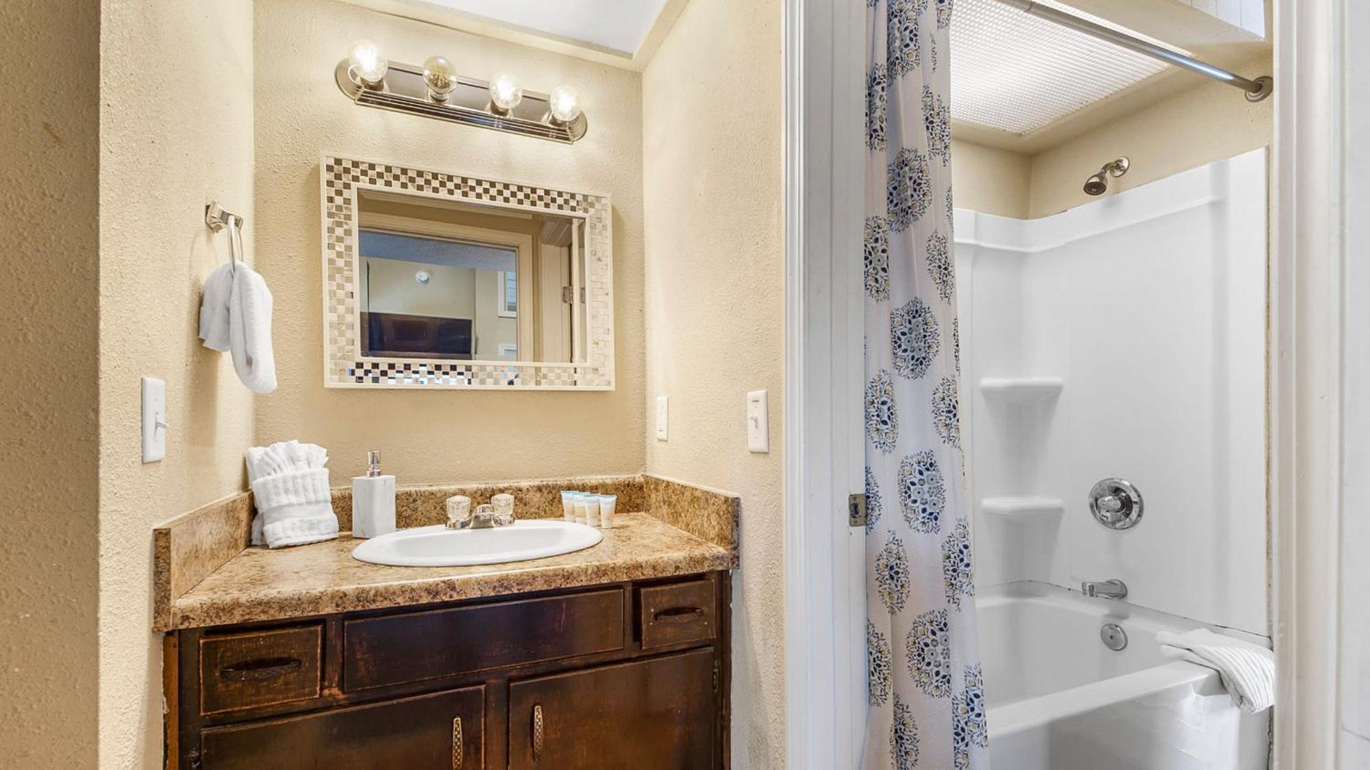 Beachlife Unit Abc Getaway Sleeps 34 *
