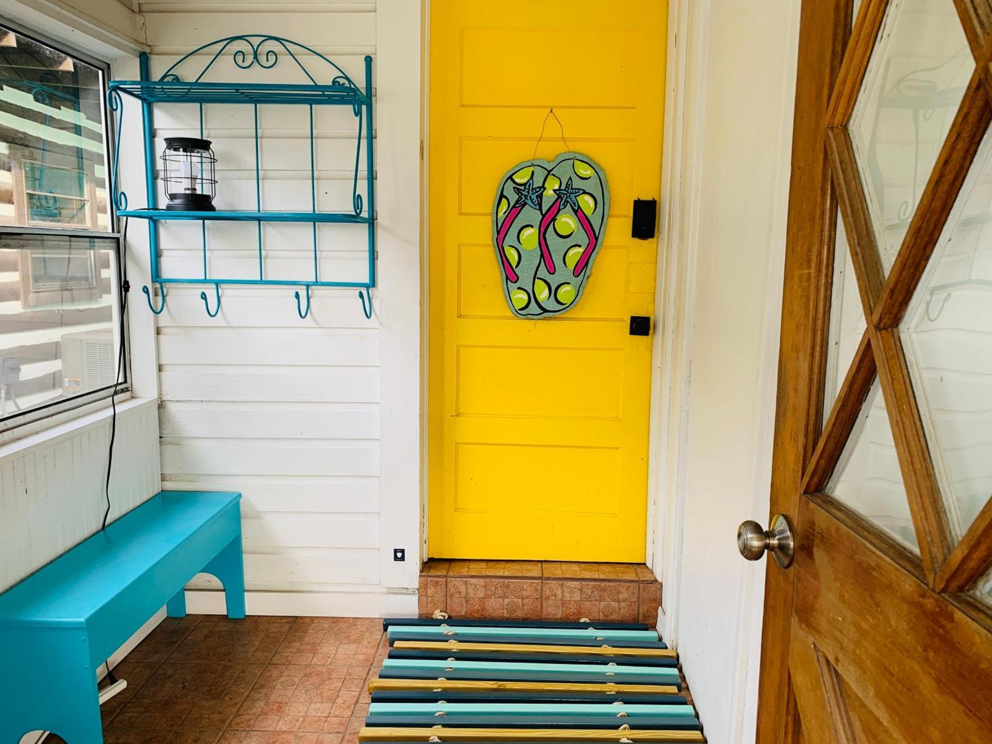 Key Lime - 1930's Steps From The Holiday home Panama City Beach
