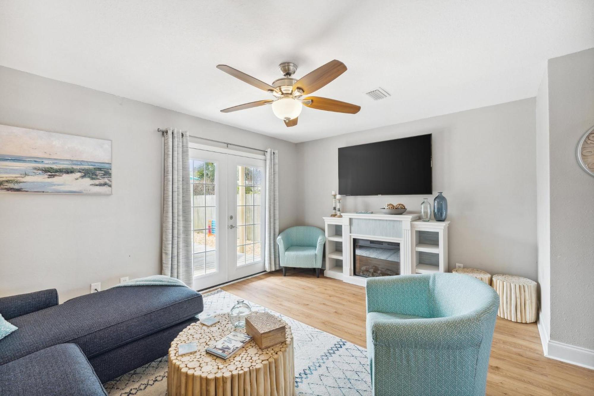 Coastal Retreat By The Holiday home Panama City Beach