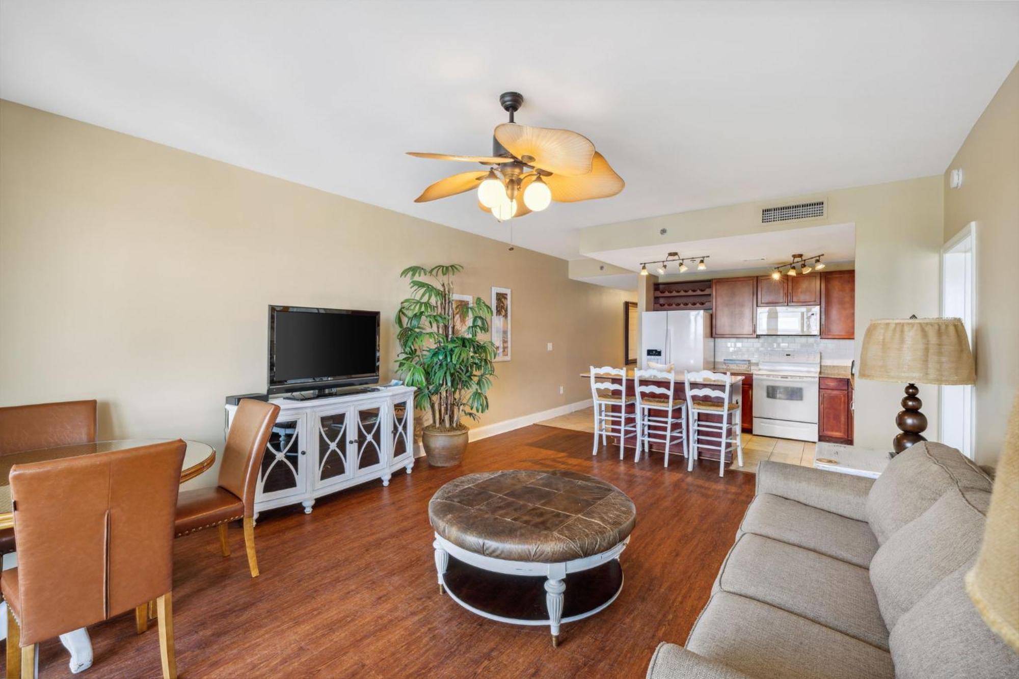 Laketown Wharf #1230 By Nautical Vacation Holiday home *
