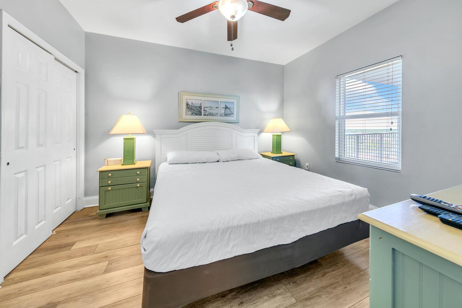 Holiday home Laketown Wharf 806