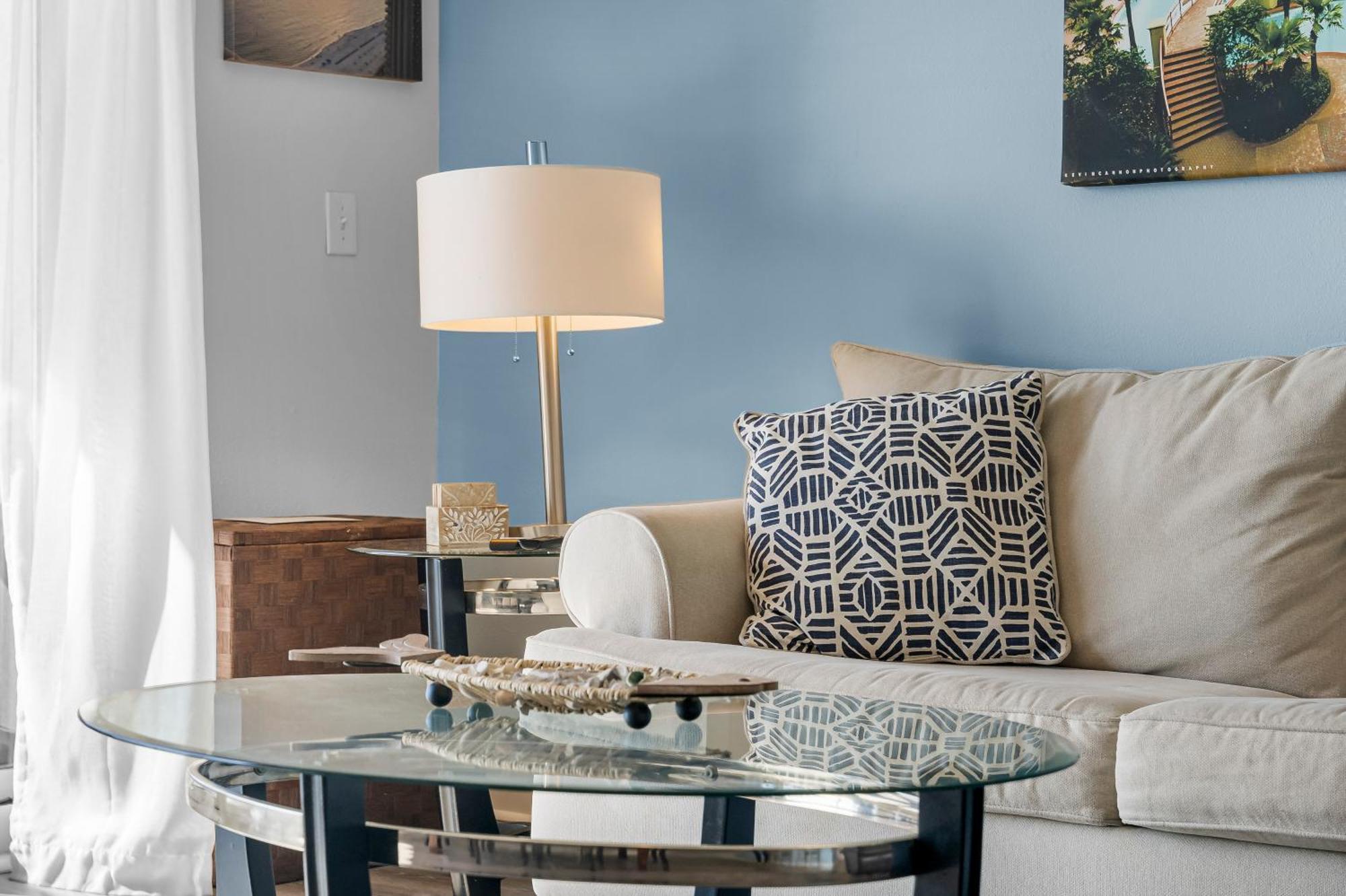Stylish 1bd Beachfront With Amenities Galore! By Dolce Getaways! Apartment *