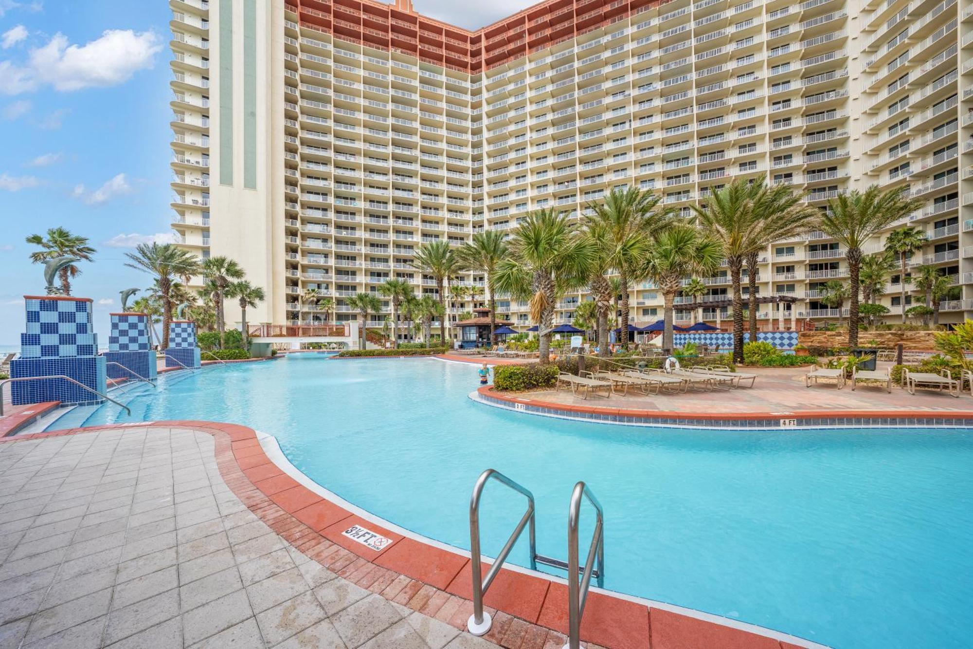 Apartment Stylish 1bd Beachfront With Amenities Galore! By Dolce Getaways!