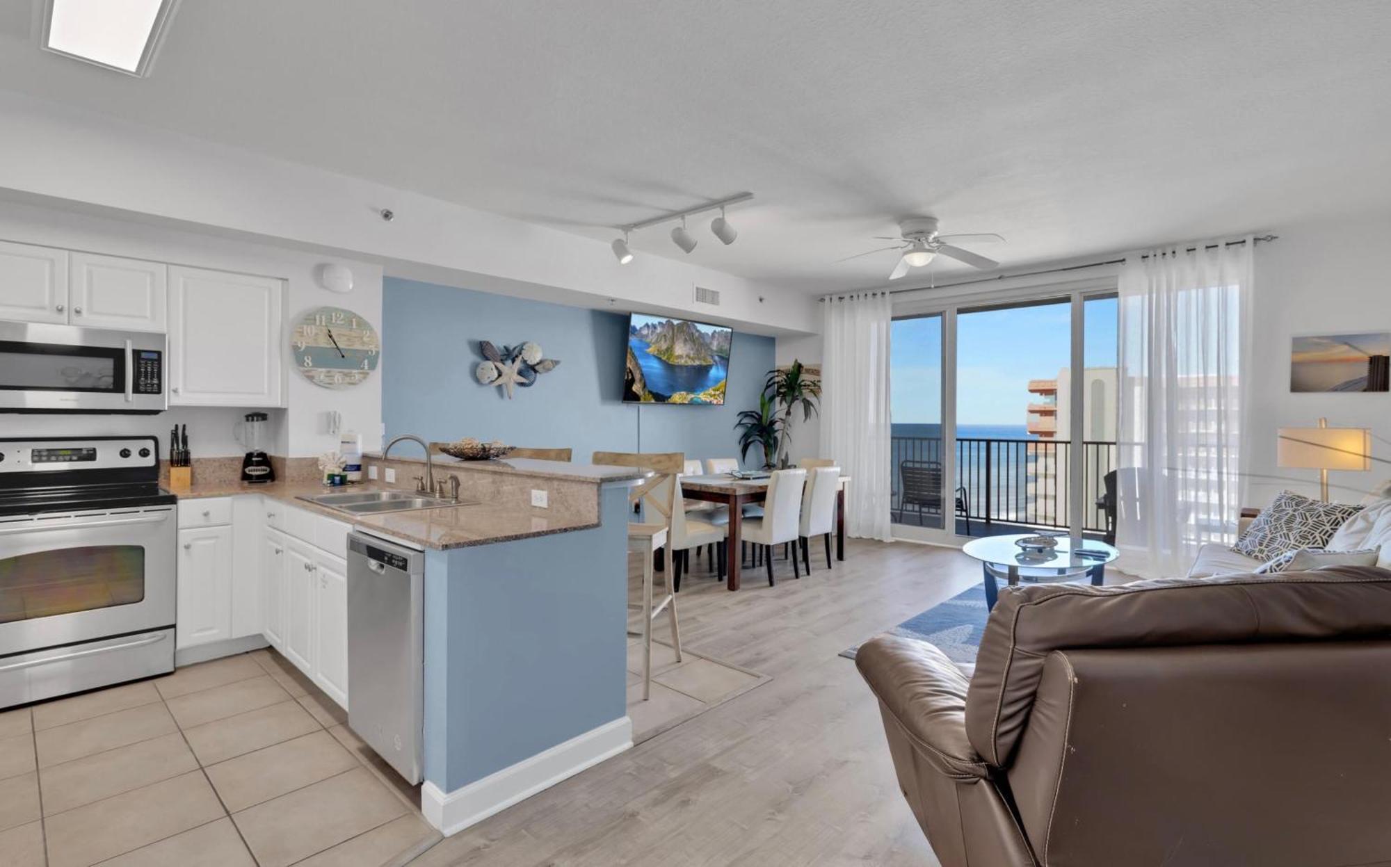Stylish 1bd Beachfront With Amenities Galore! By Dolce Getaways!
