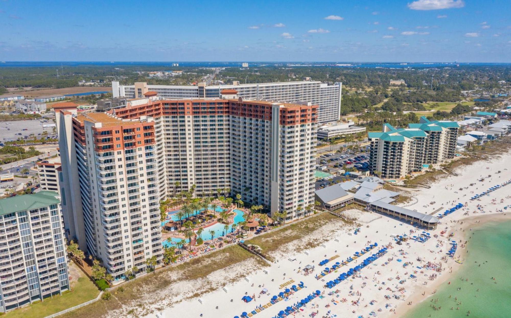 Stylish 1bd Beachfront With Amenities Galore! By Dolce Getaways!