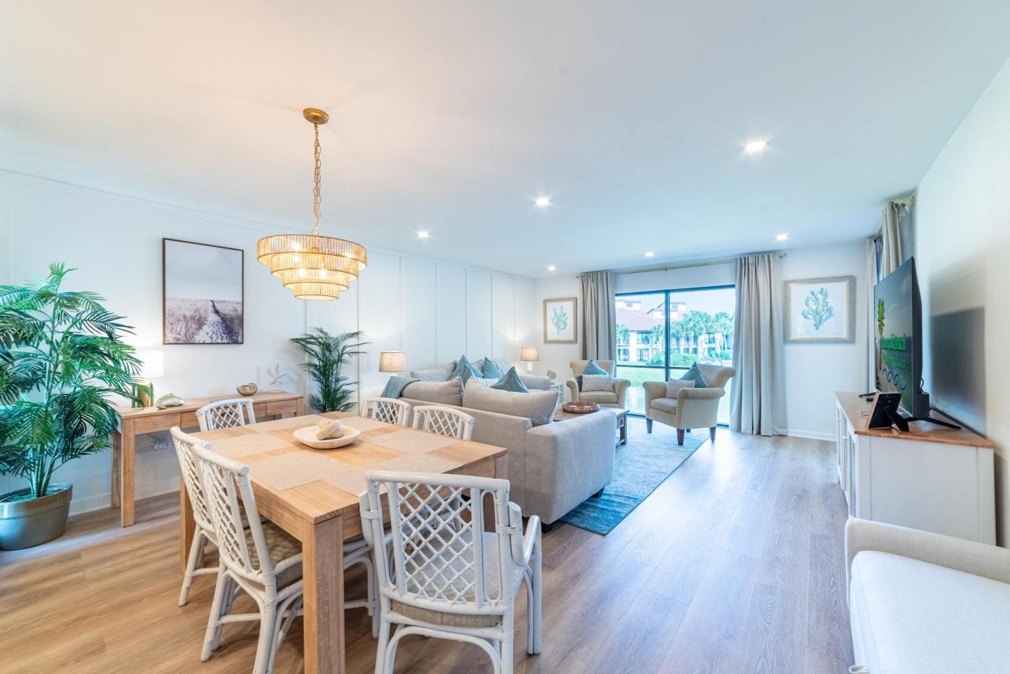 Edgewater 1105 'villa Ardea'